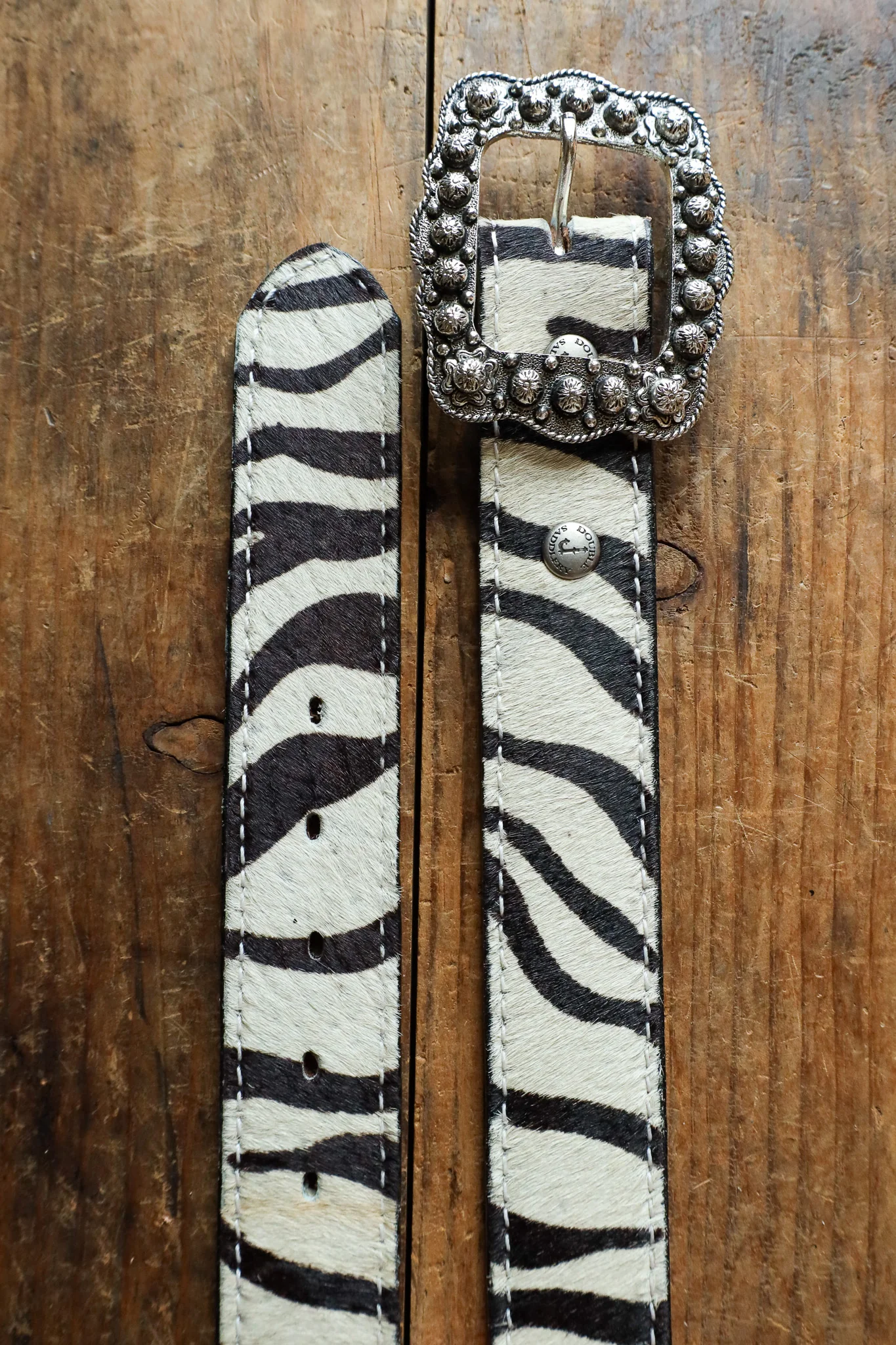 Double J Saddlery Zebra Cowhide 1.5" Belt - Image 2