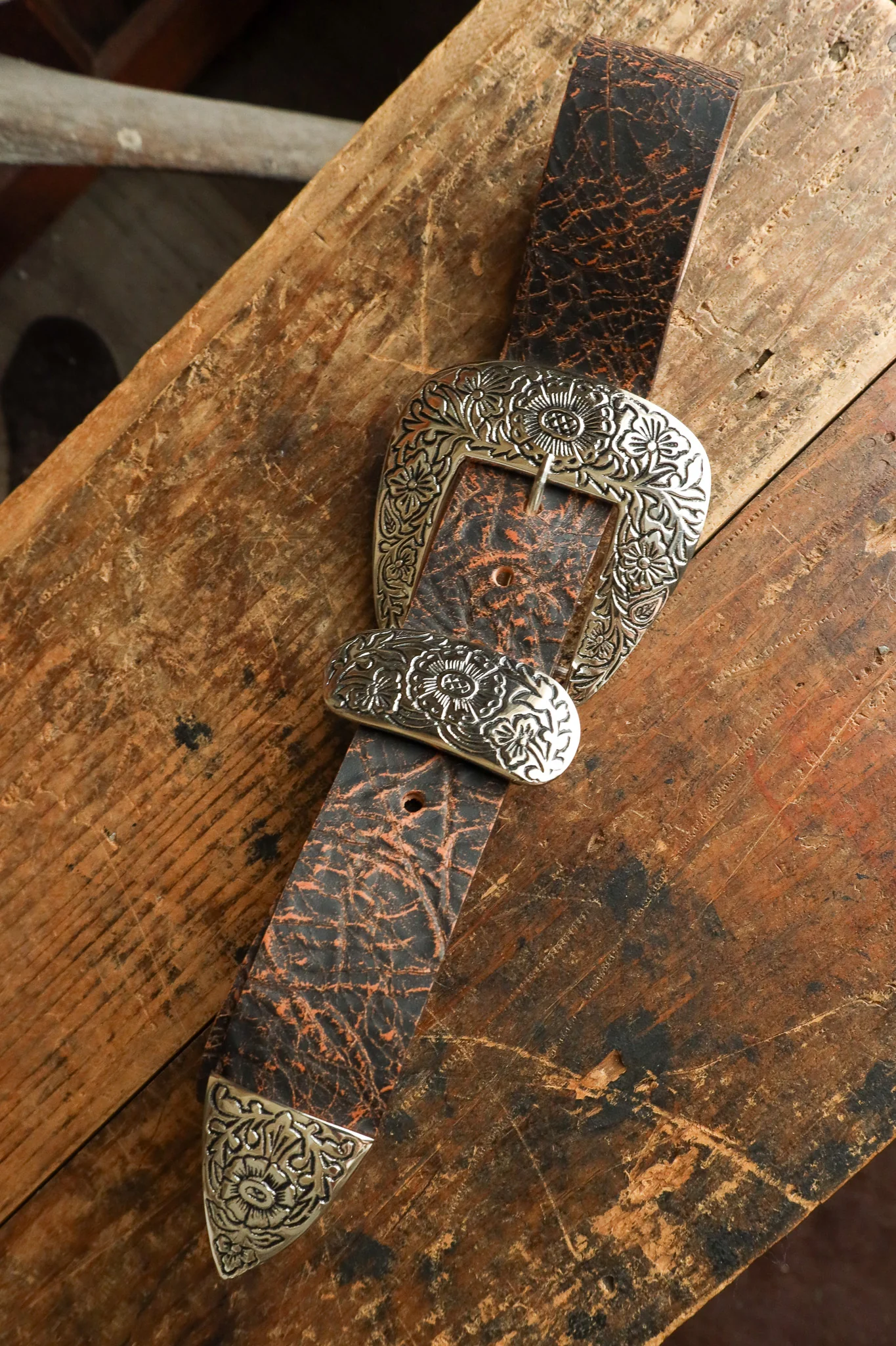 STREETS AHEAD BIG BUCKLE BELT- DISTRESSED BLACK - Image 2