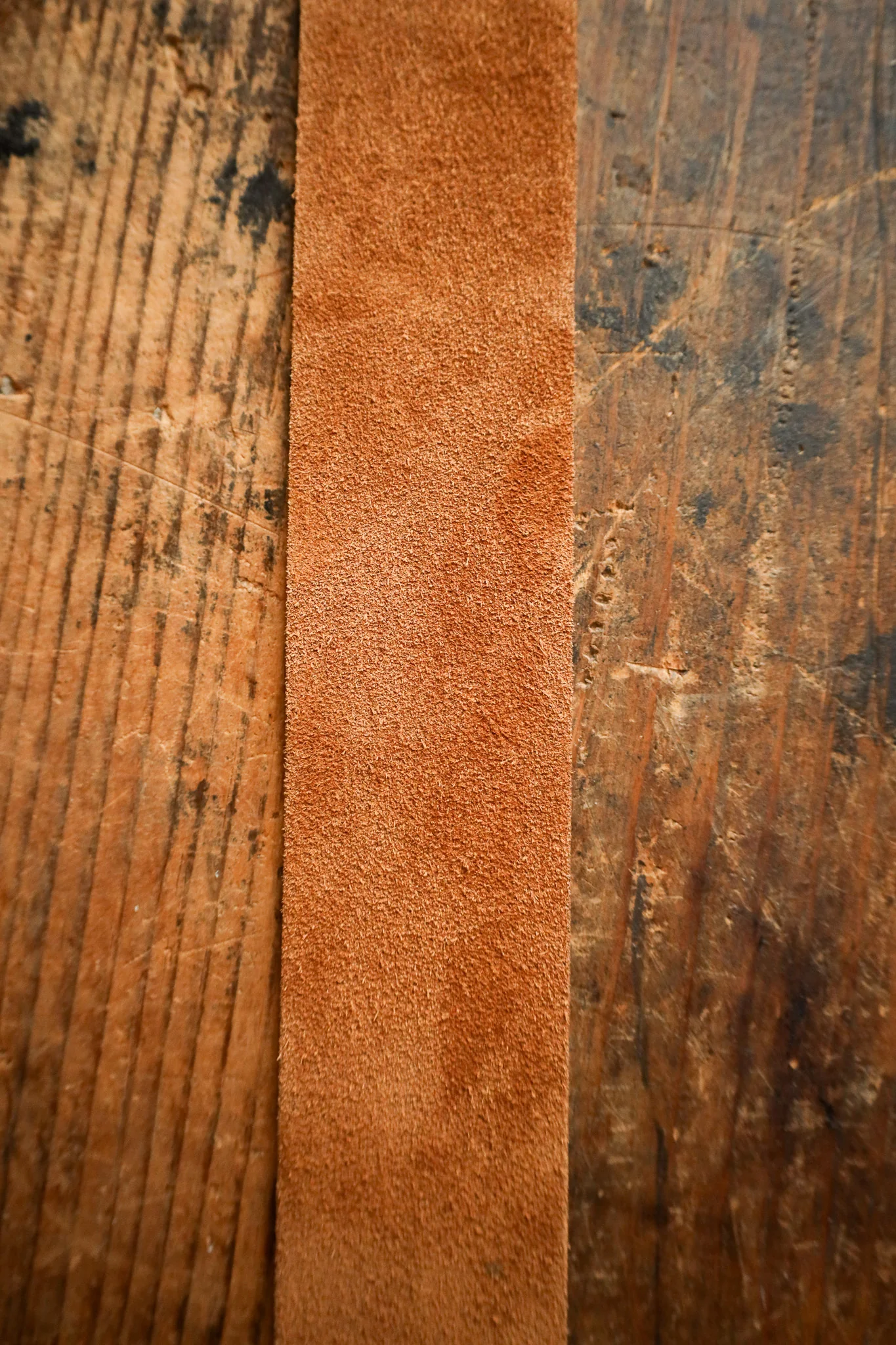 Streets Ahead Big Buckle Belt- Tan Suede - Image 3