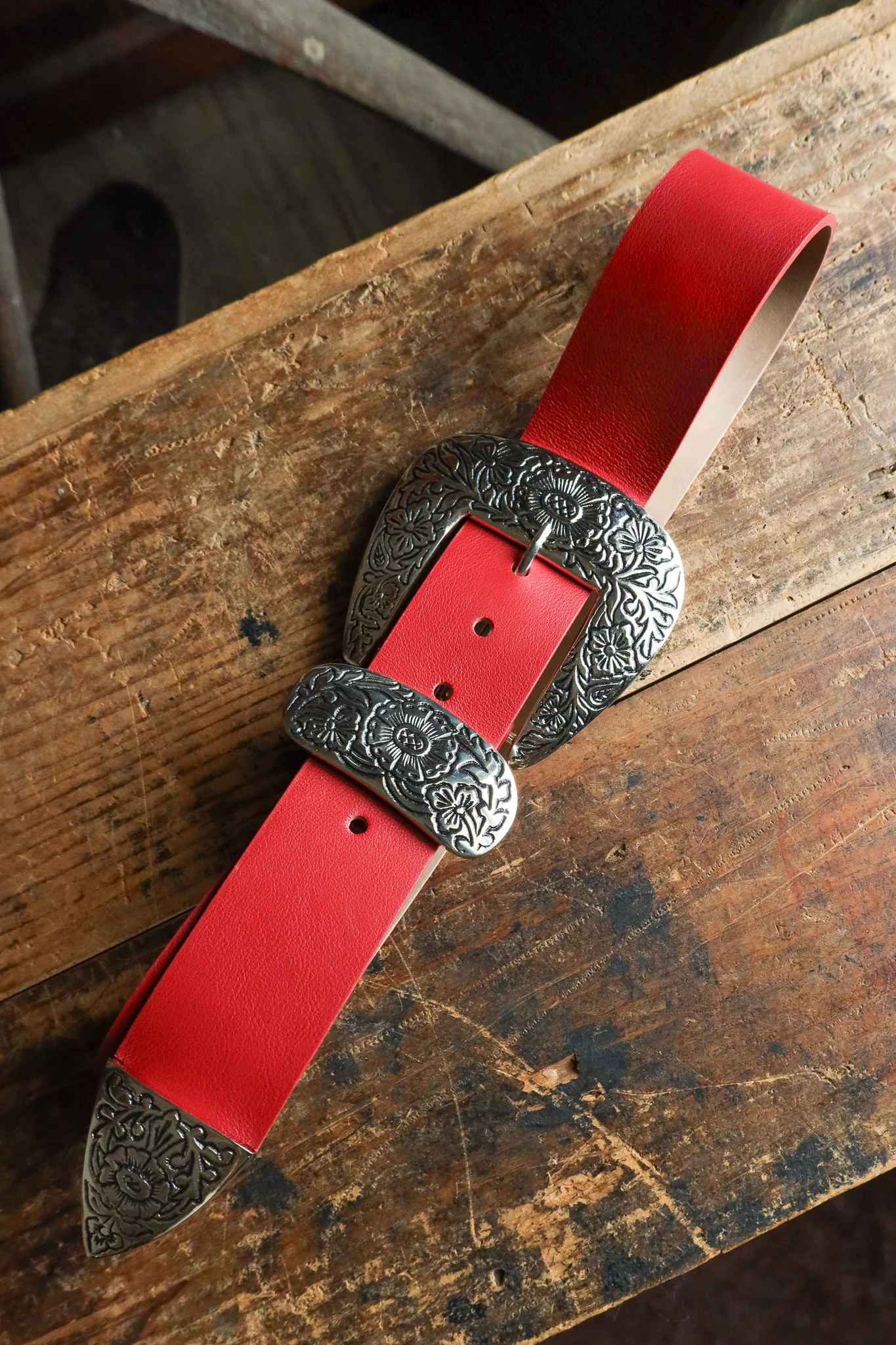 STREETS AHEAD BIG BUCKLE BELT- RED - Image 2