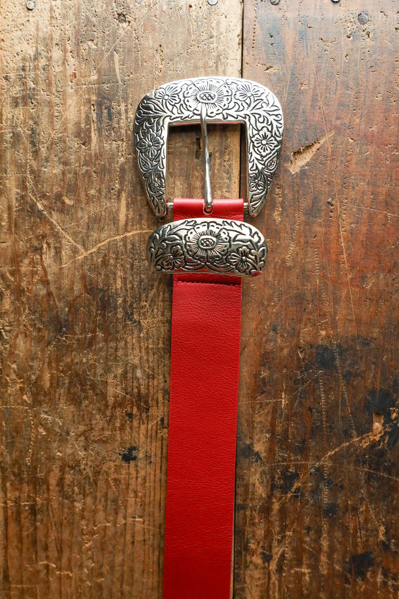 STREETS AHEAD BIG BUCKLE BELT- RED - Image 3