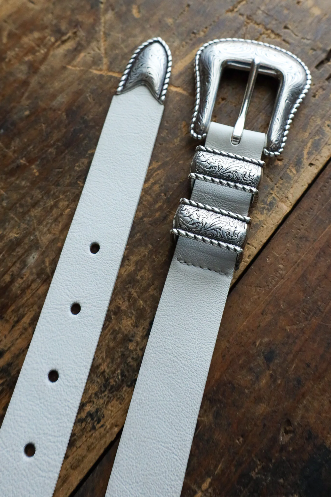 Streets Ahead Western Silver Buckle Set Belt - Image 3