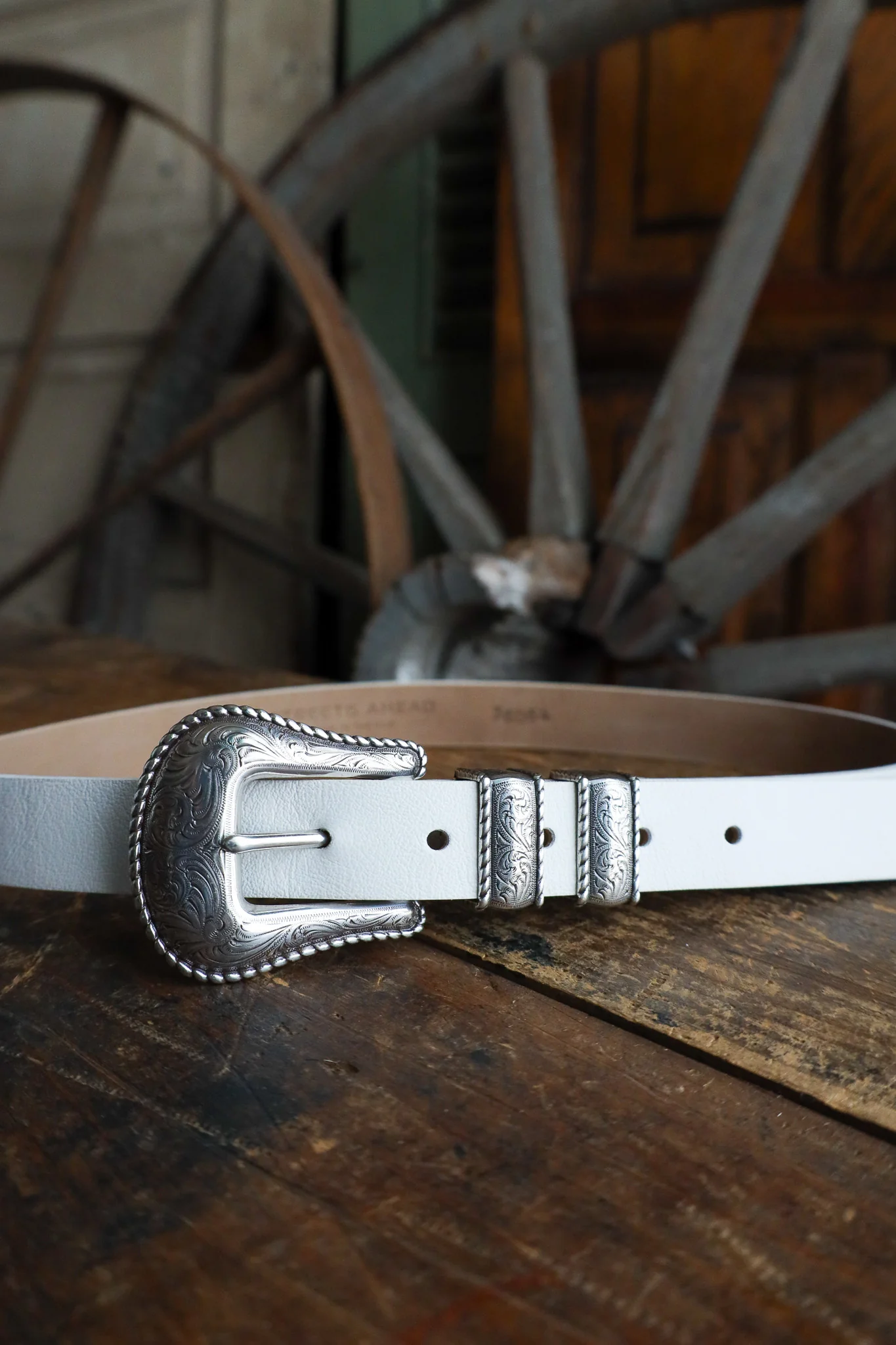 Streets Ahead Western Silver Buckle Set Belt - Image 8