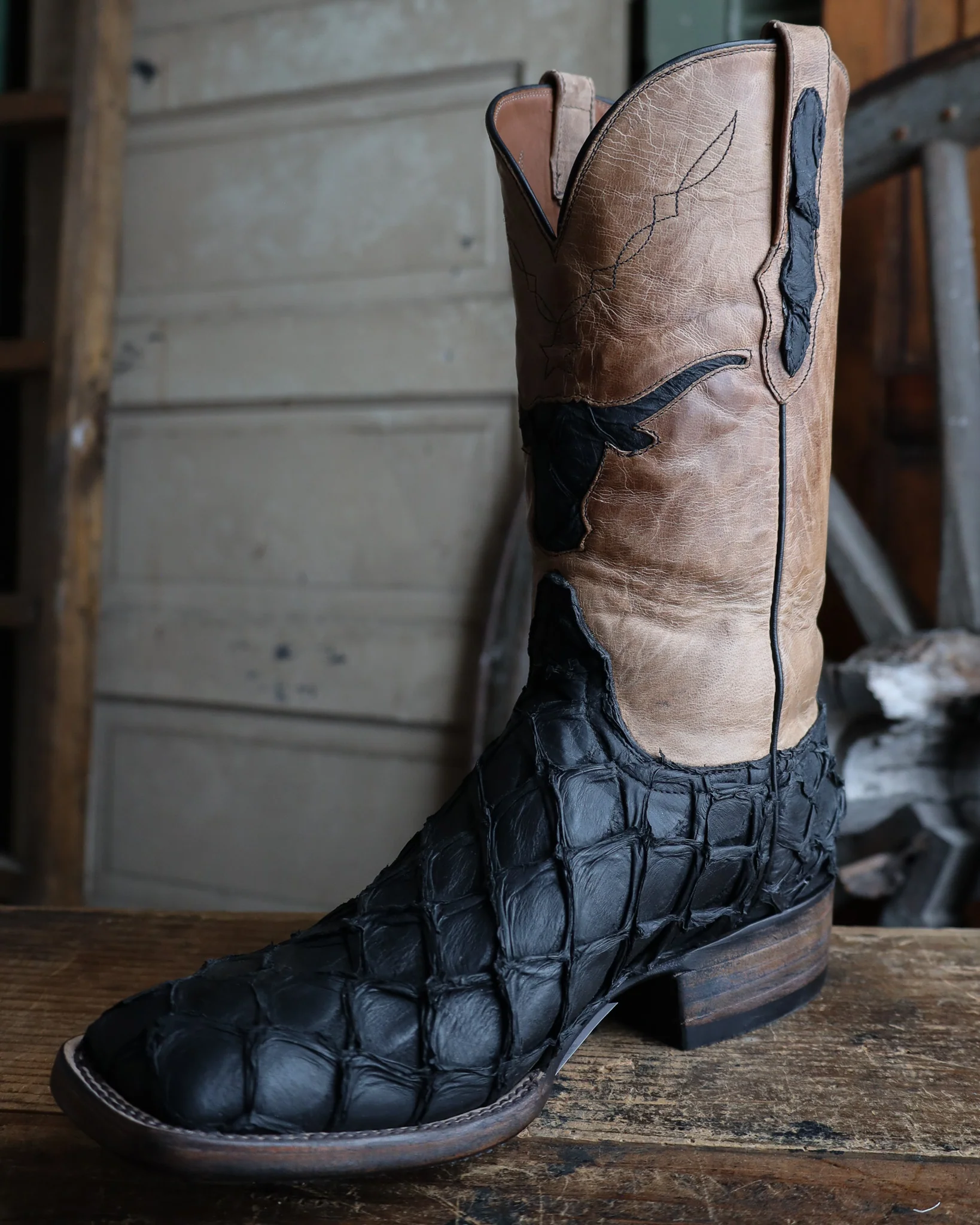 Maverick Exclusive BLACK JACK MEN'S PIRARUCU FLAT BLACK 12" BOOT - Image 5