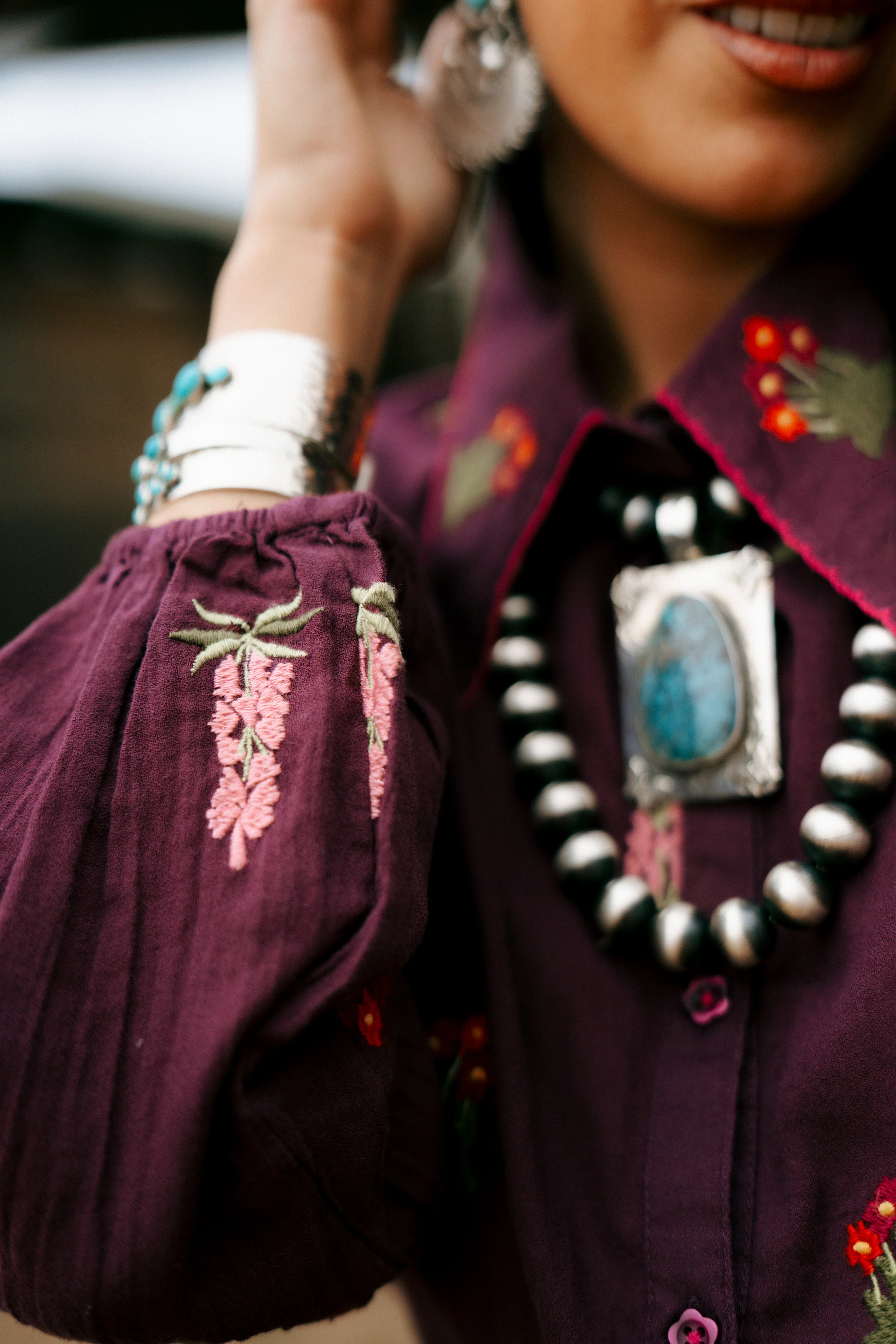 Ivy Jane Scattered Embroidered Blouse - Image 3