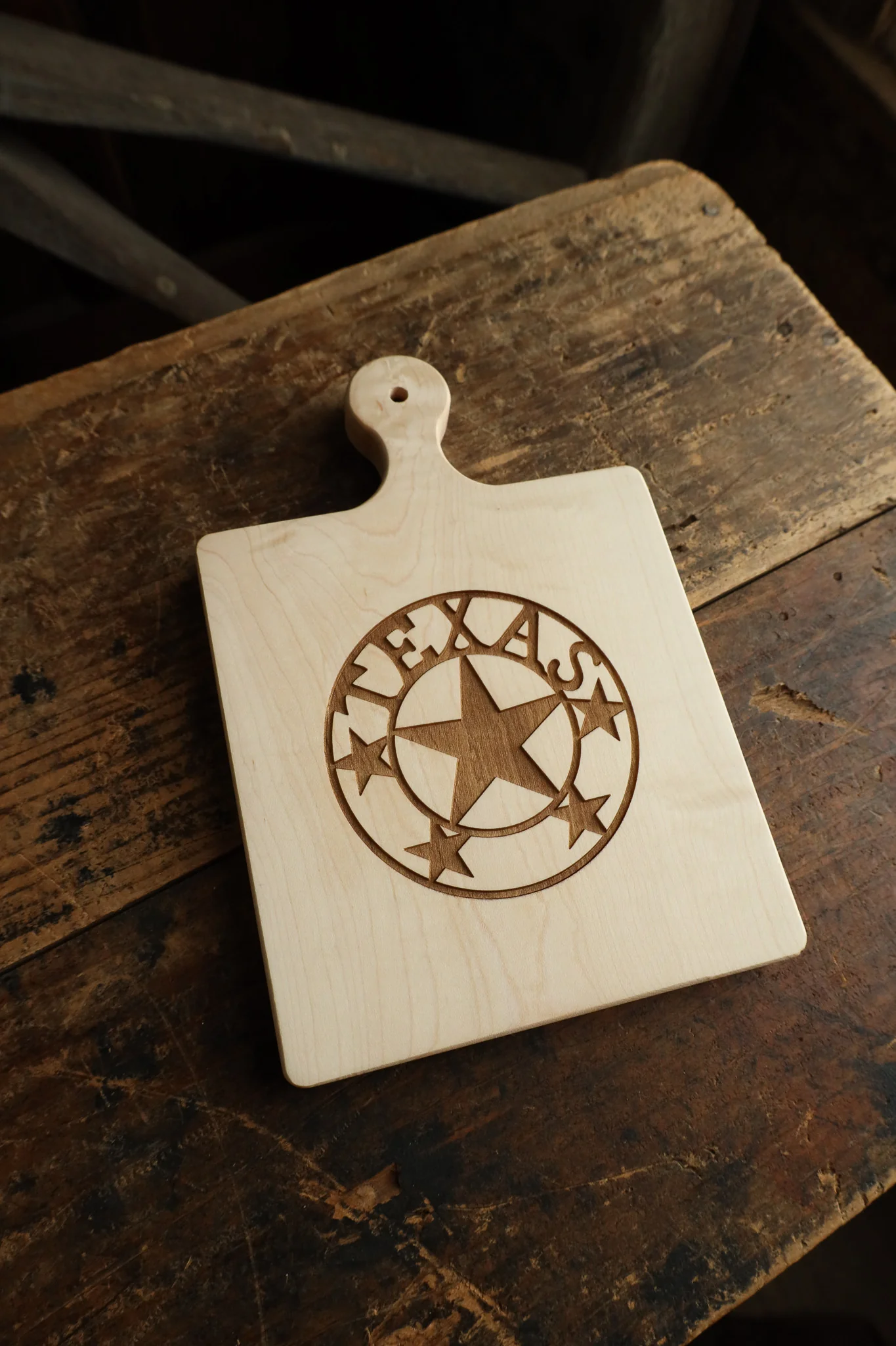 Maple Leaf 9x6 Texas Seal Maple Board - Image 2