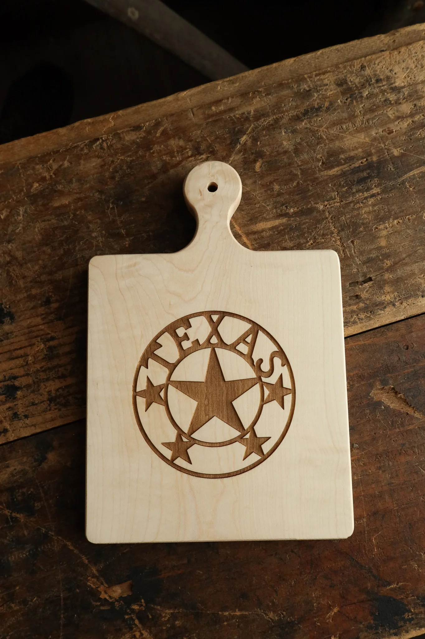 Maple Leaf 9x6 Texas Seal Maple Board - Image 3