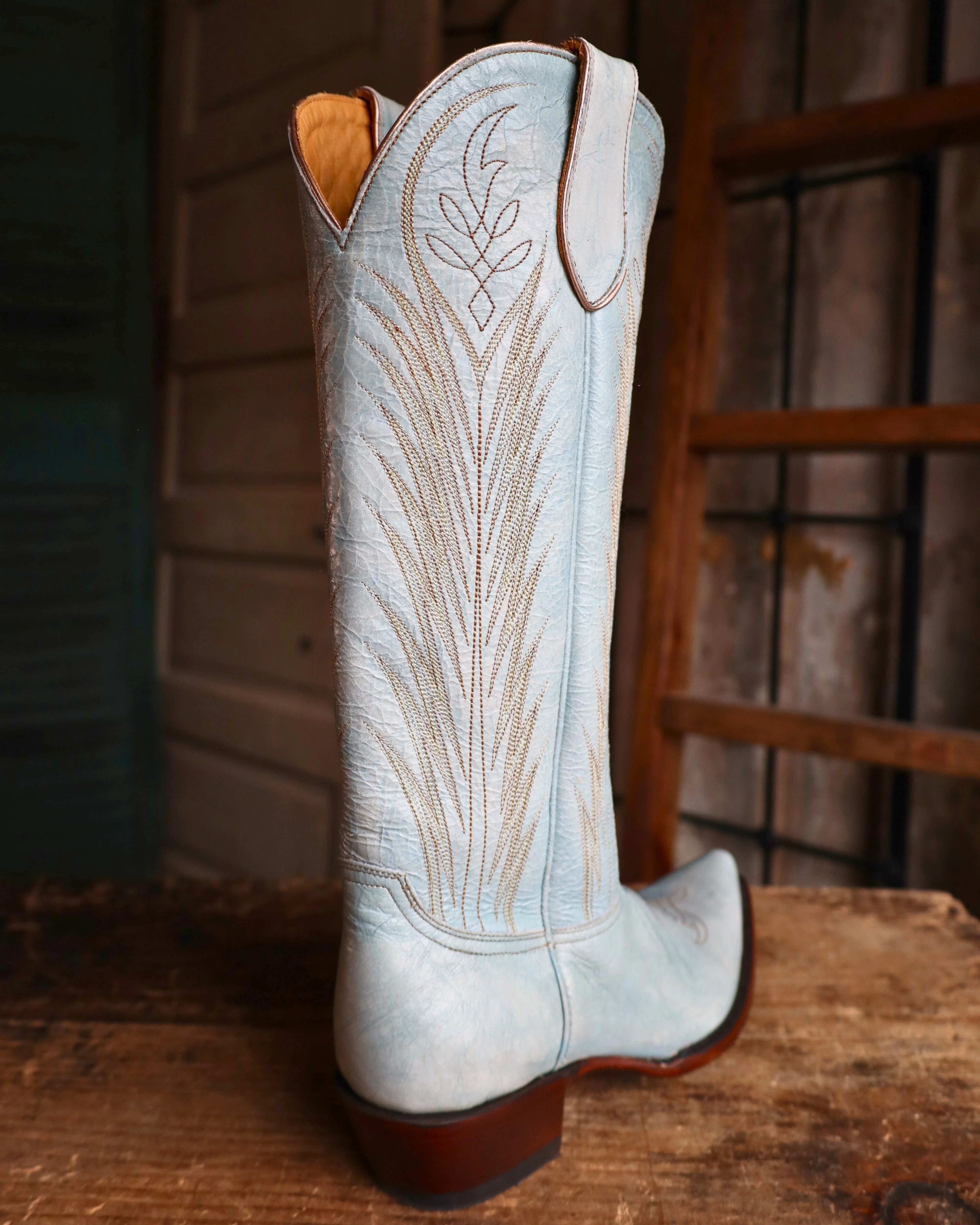 Maverick Exclusive OLD GRINGO WOMEN'S EMMER 15" BOOT- BLUE/PINK - Image 6
