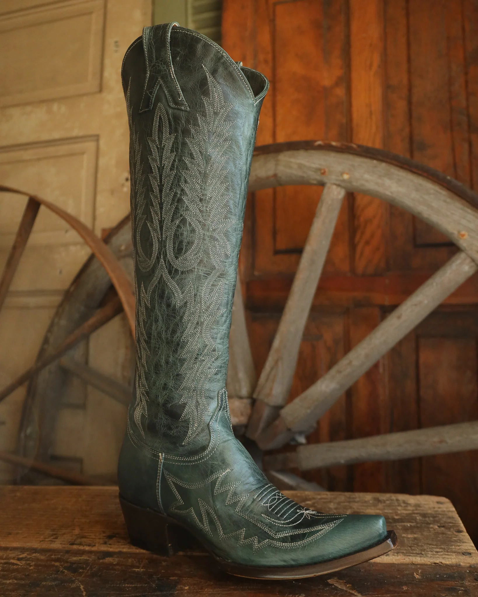 OLD GRINGO WOMEN'S MAYRA JADE GREEN 18" BOOT - Image 2