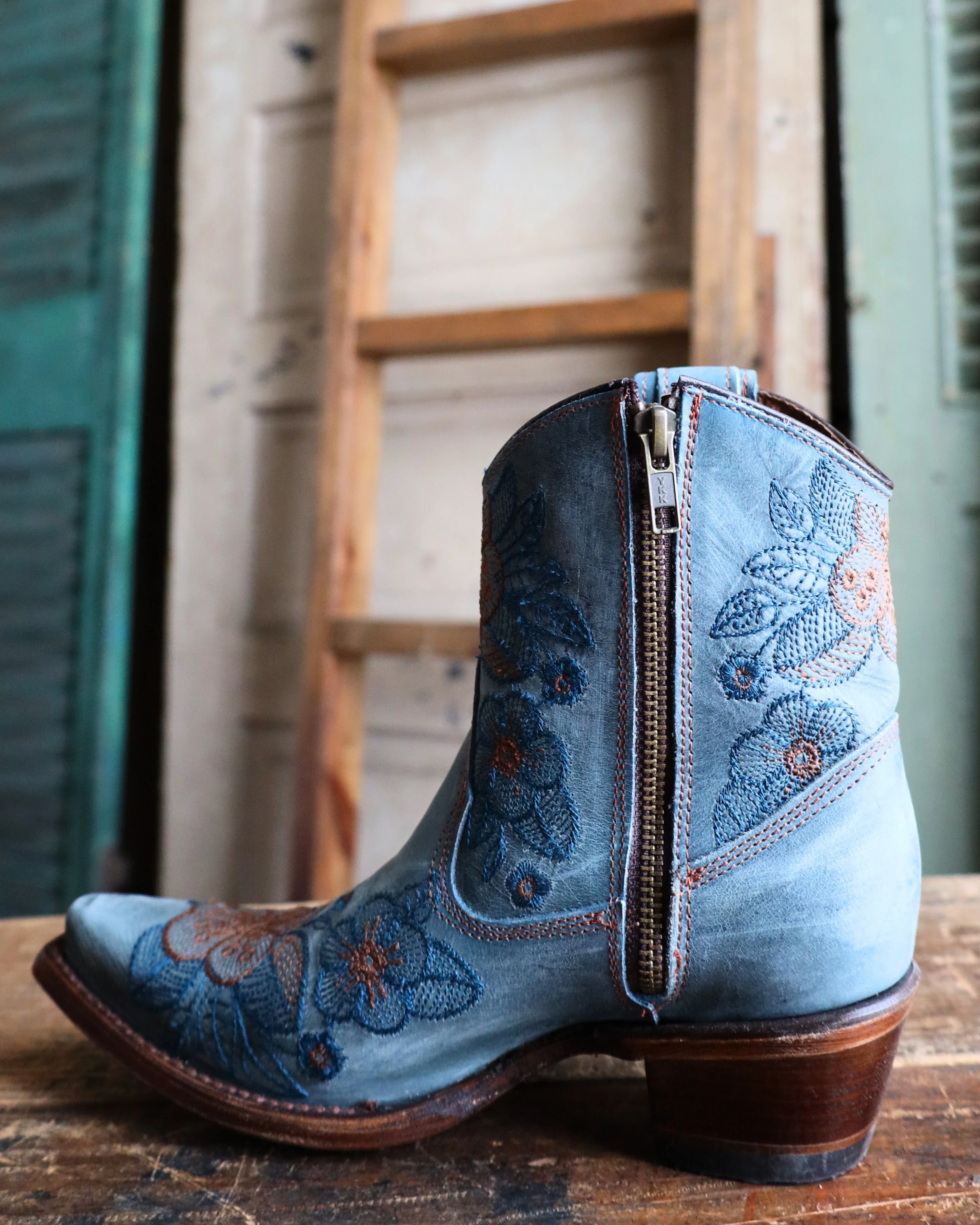 CIRCLE G BY CORRAL WOMEN'S ANKLE FLOWERED EMBROIDERED 7.5" BOOTIE - Image 8