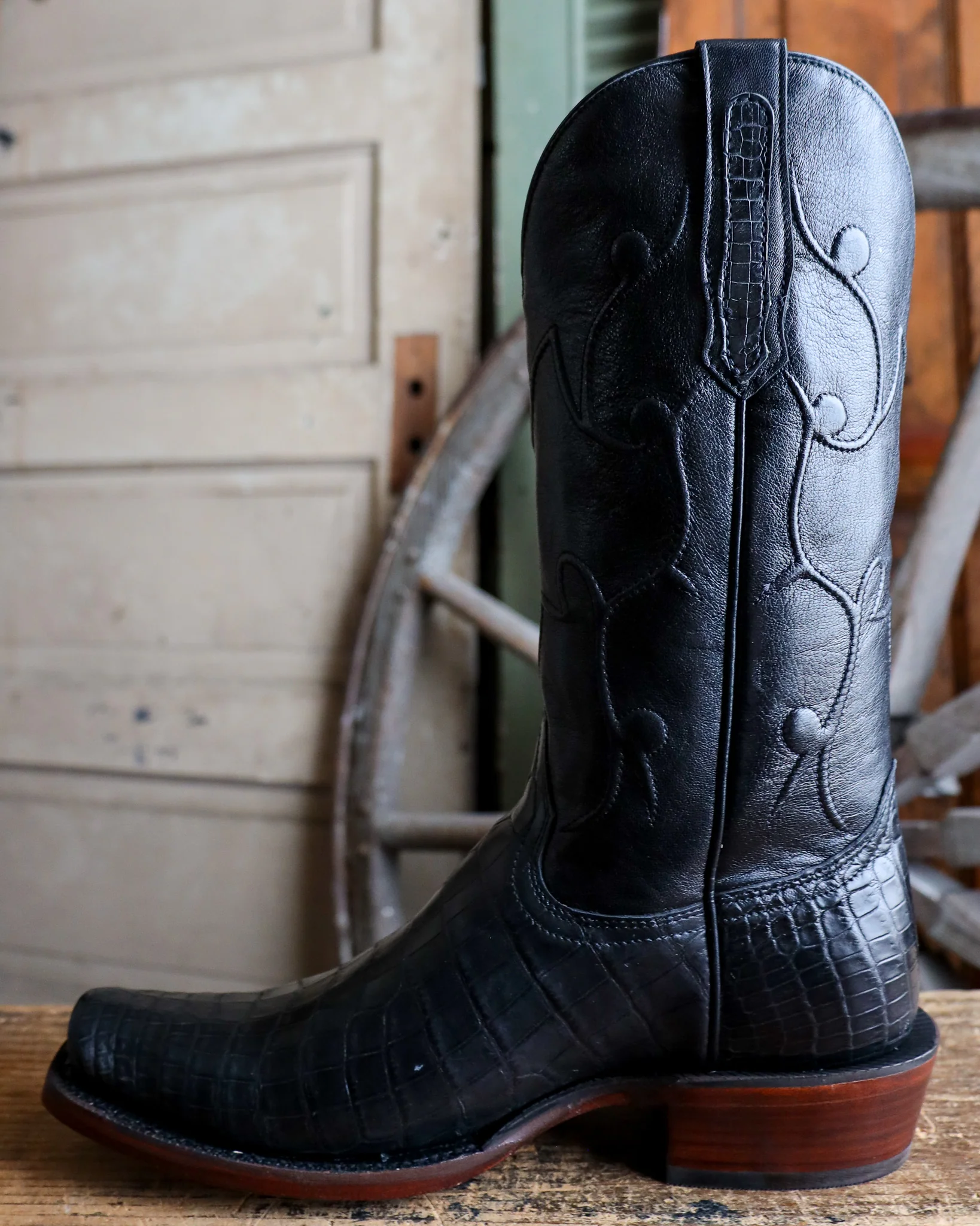 R. Watson Men's Black Alligator Western 13" Boots - Image 6