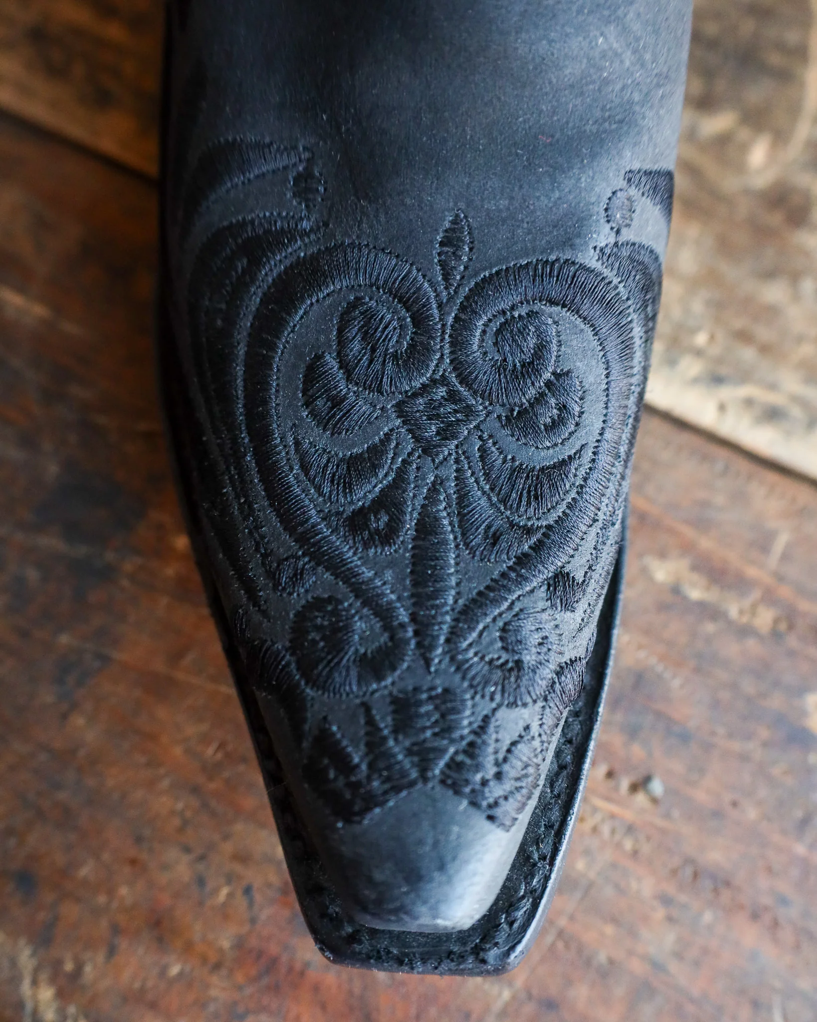 Corral Women's Embroidery Ankle 7" Boot - Image 3