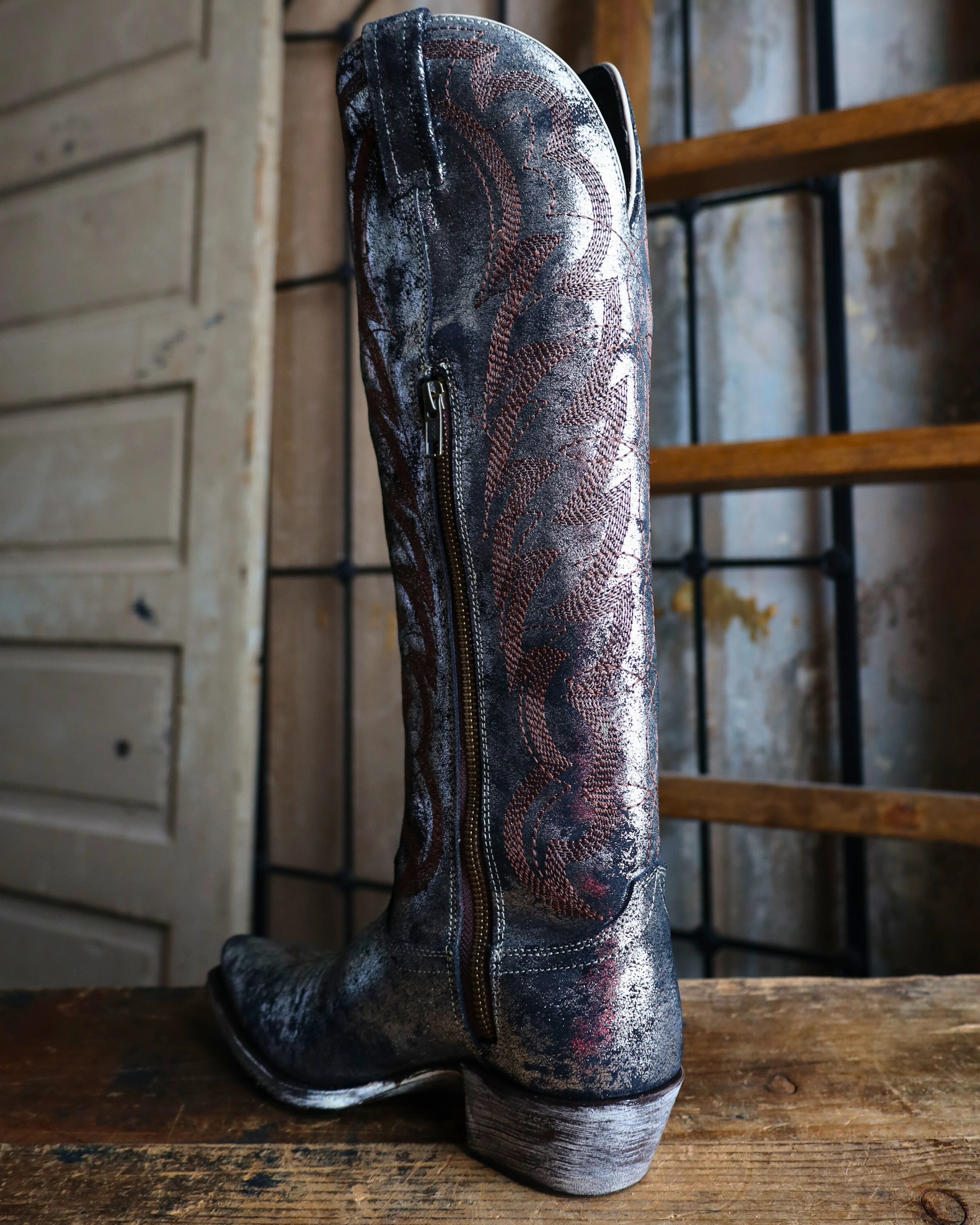 CABORCA SILVER BY LIBERTY BLACK WOMEN'S SERENA GAMUZA CRACK NEGRO 16.5" BOOTS - Image 11