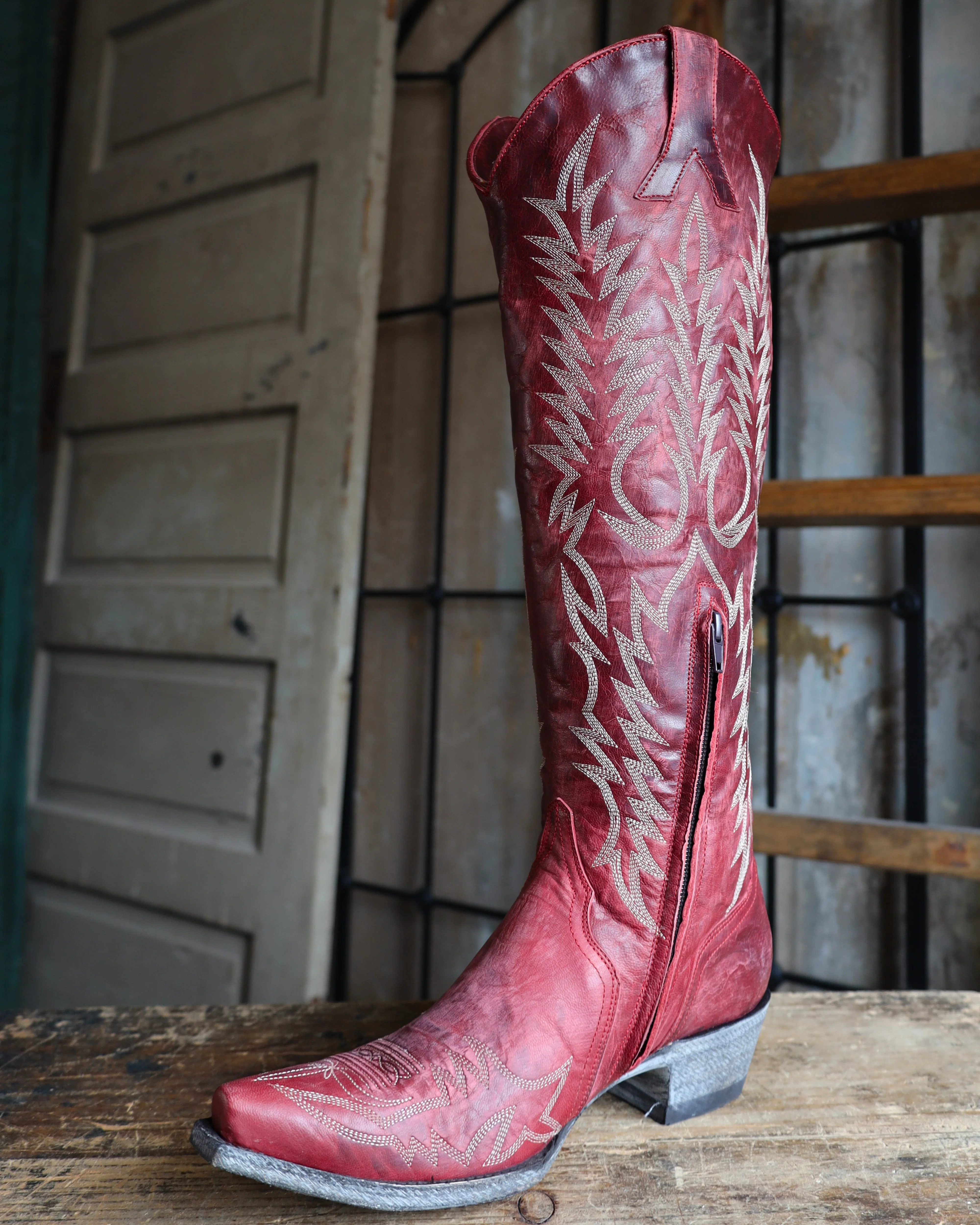 OLD GRINGO WOMEN'S MAYRA RED RELAXED 18" BOOT - Image 7