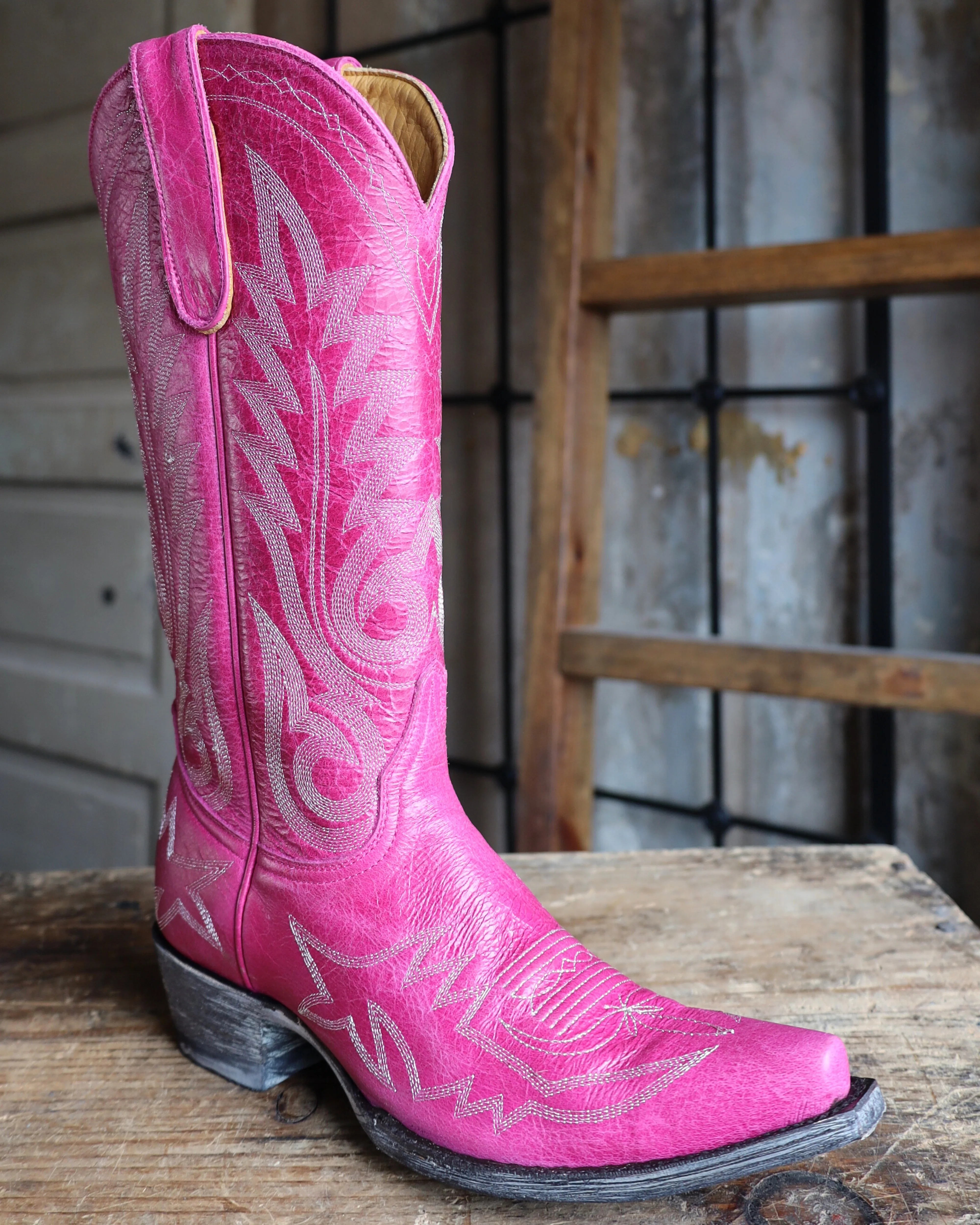 Maverick Exclusive OLD GRINGO WOMEN'S NEVADA PINK 13" BOOT - Image 3