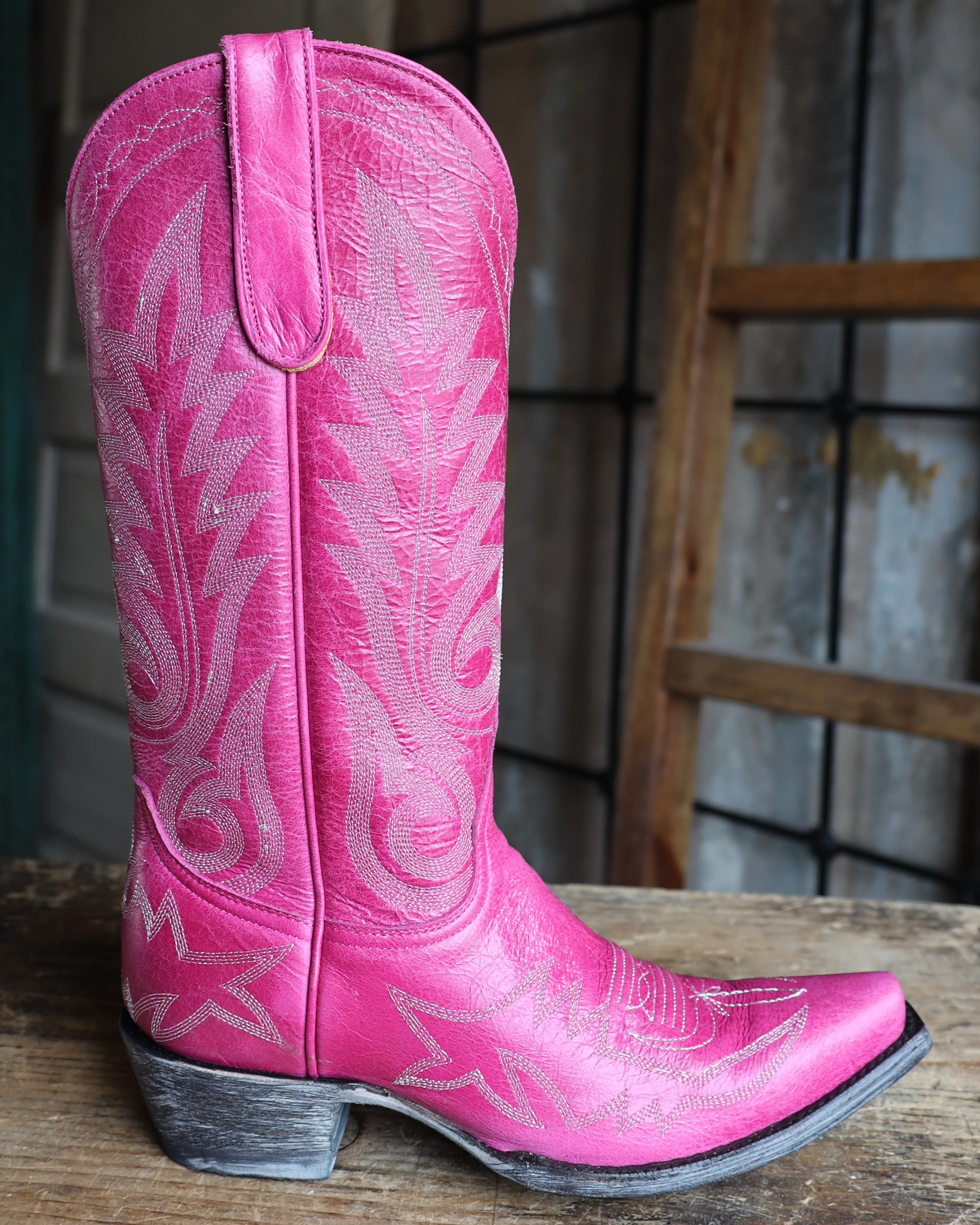 Maverick Exclusive OLD GRINGO WOMEN'S NEVADA PINK 13" BOOT - Image 8