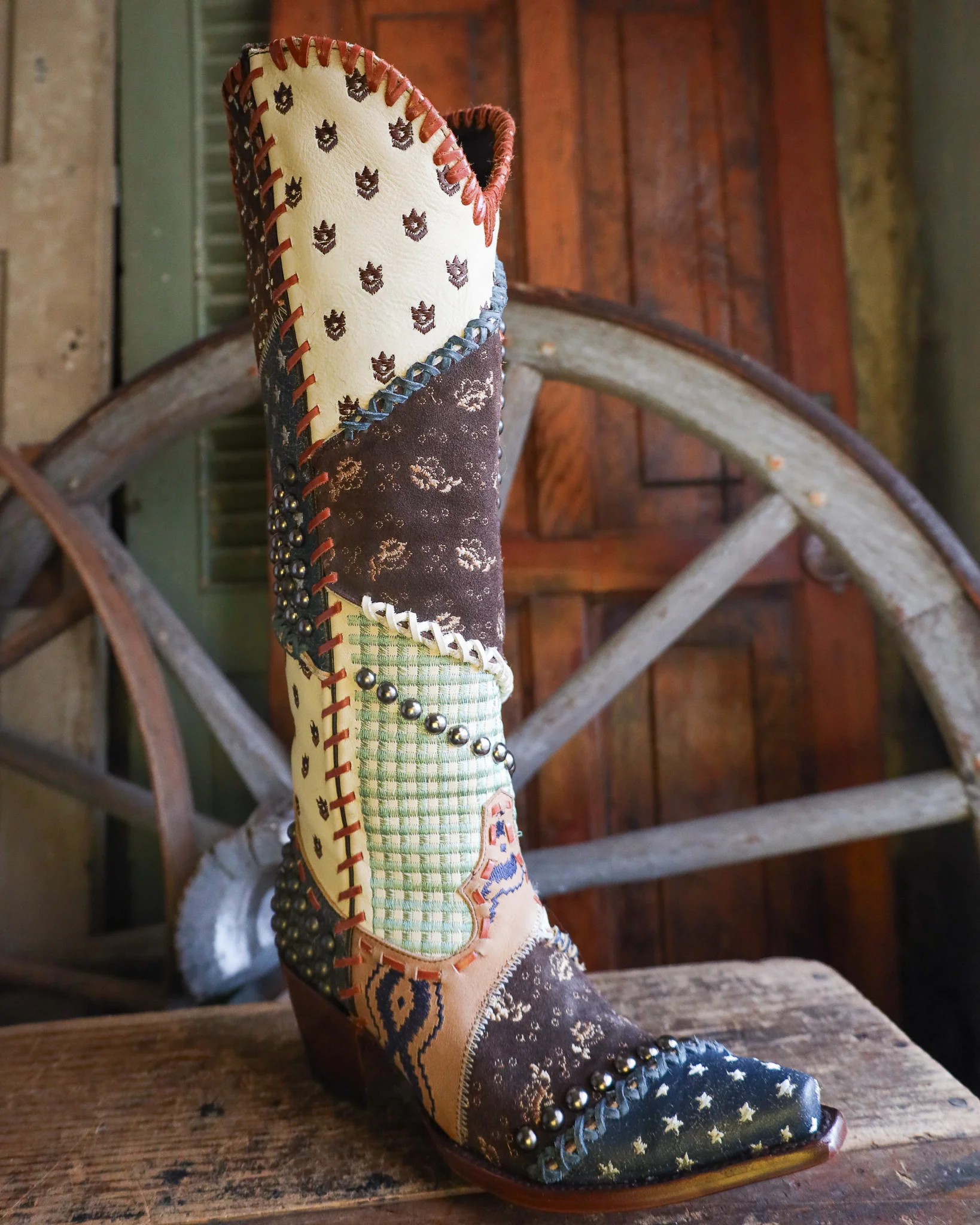 Double D By Old Gringo Women's This Old Quilt 17" Boot - Image 2