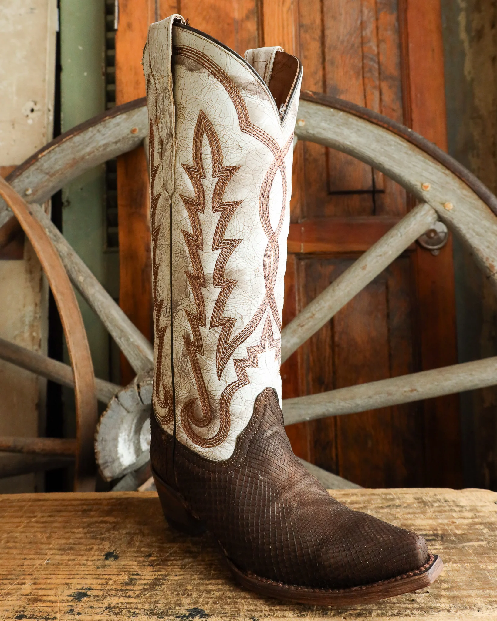 Corral Women's Python Embroidery 16" Boot - Image 2