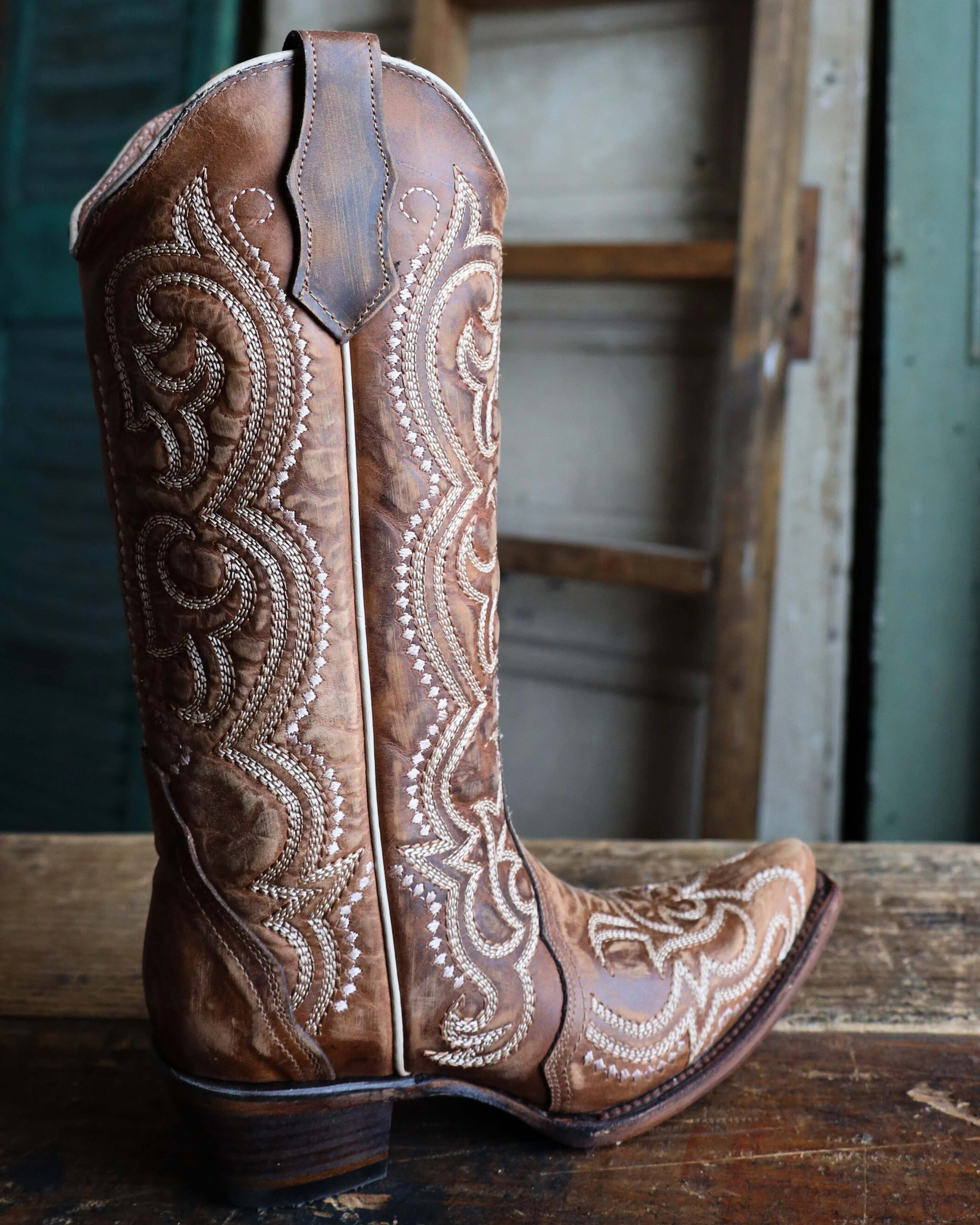 CIRCLE G BY CORRAL WOMEN'S SEQUENCE EMBROIDERY 13" BOOT - Image 8