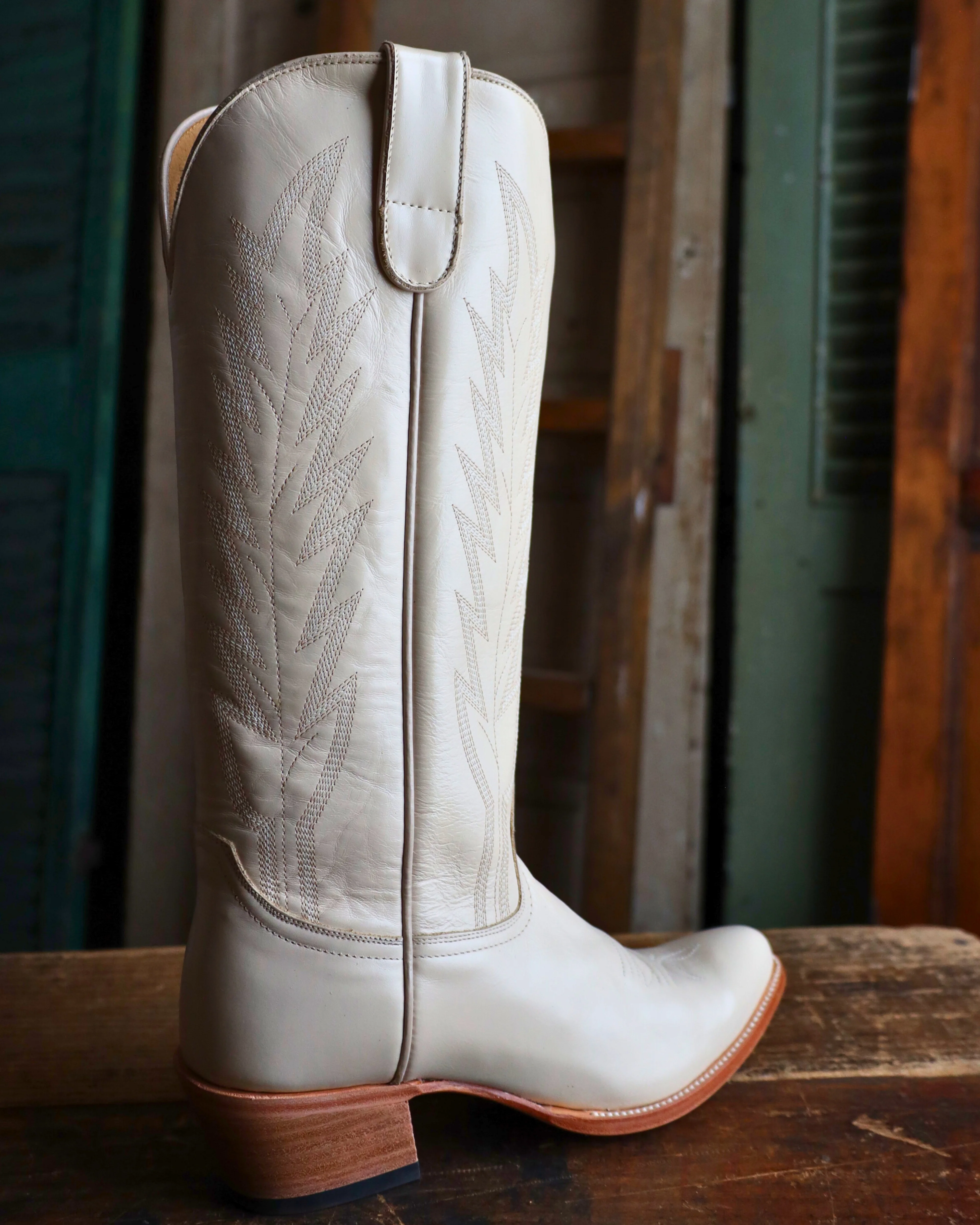 MACIE BEAN WOMEN'S SPACEY GRACEY 15" BOOT - Image 6