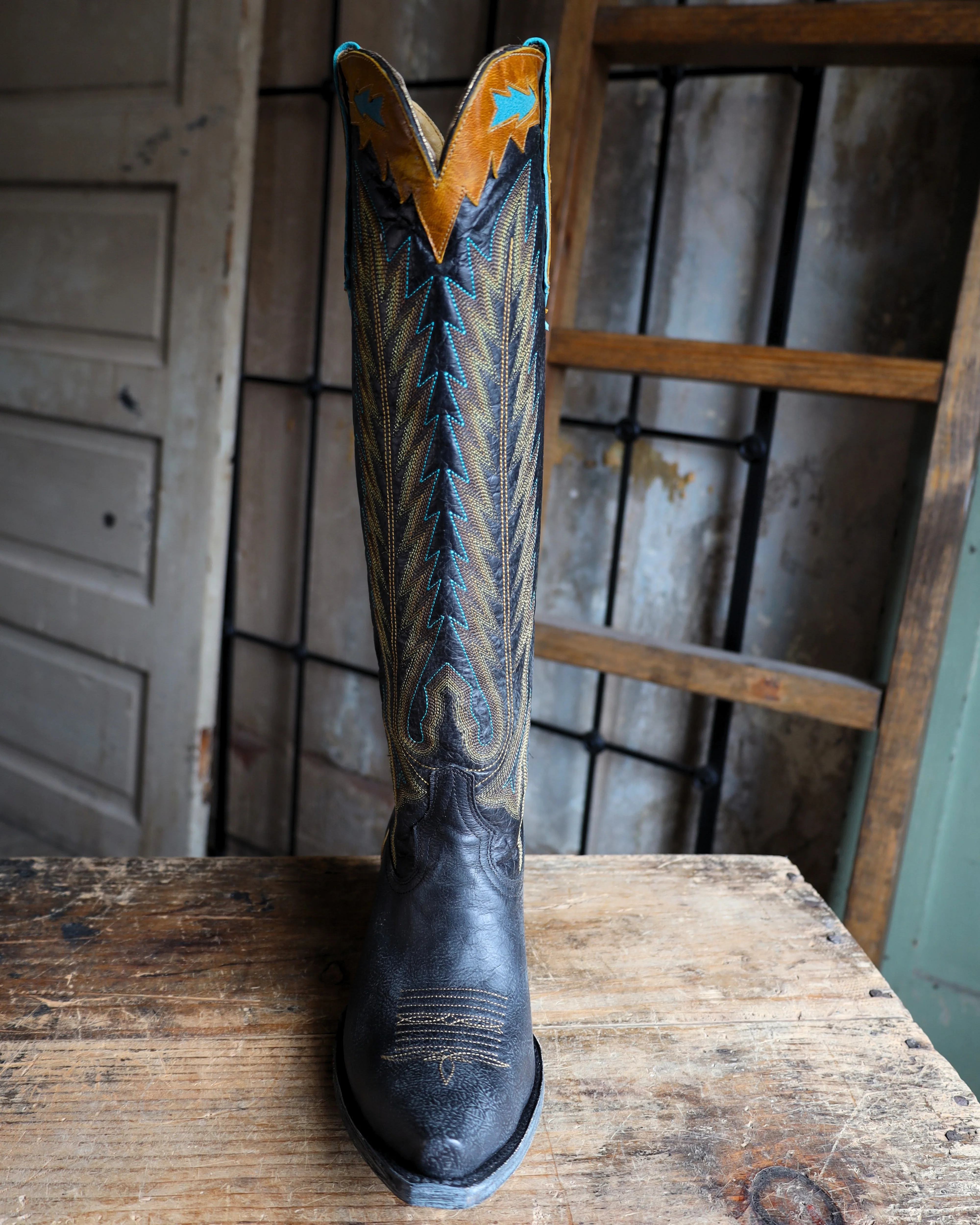 YIPPEE KI YAY BY OLD GRINGO WOMEN'S BLACK YUCATAN 17" BOOT - Image 3