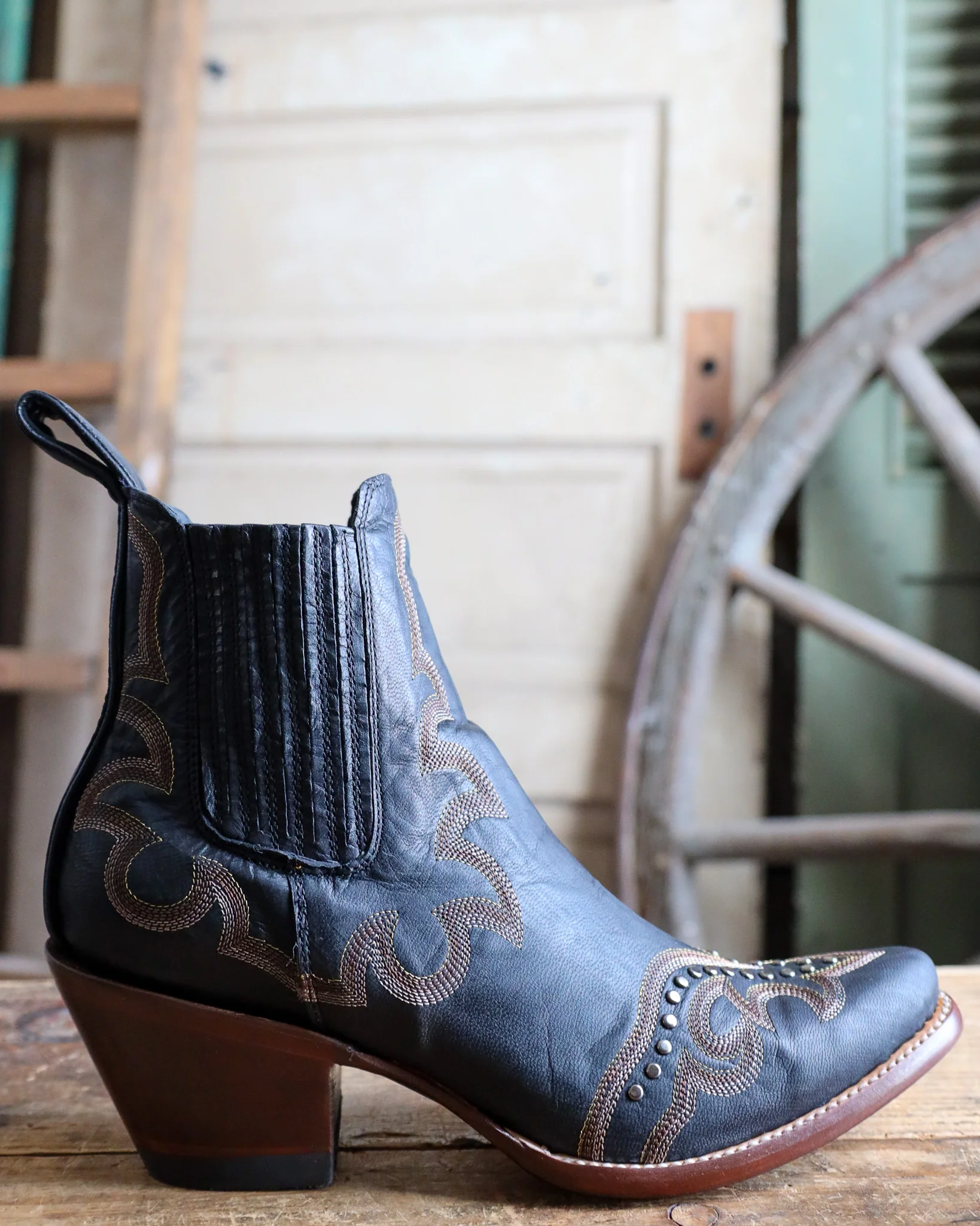 YIPPEE KI YAY BY OLD GRINGO WOMEN'S SHAY BOTIN 5" BOOTIE
