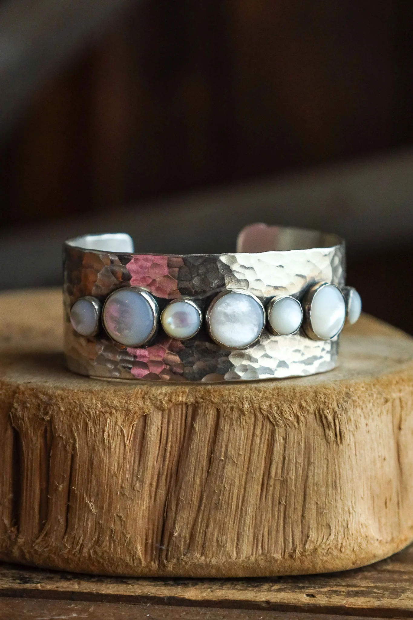 Richard Schmidt 7 Moonstones 1" Cuff