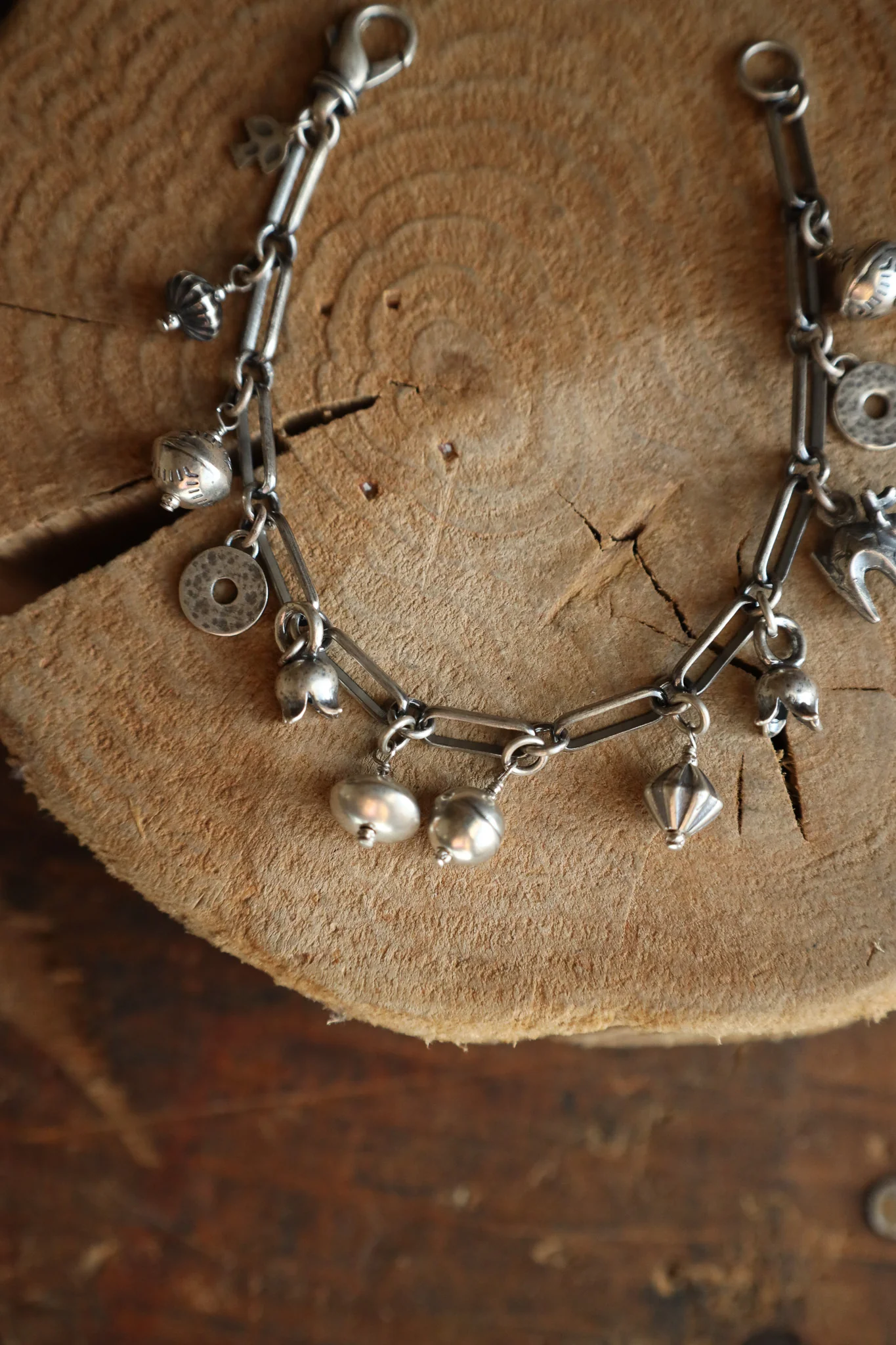 Peyote Bird Lanterns Tulips Charm Bracelet - Image 3