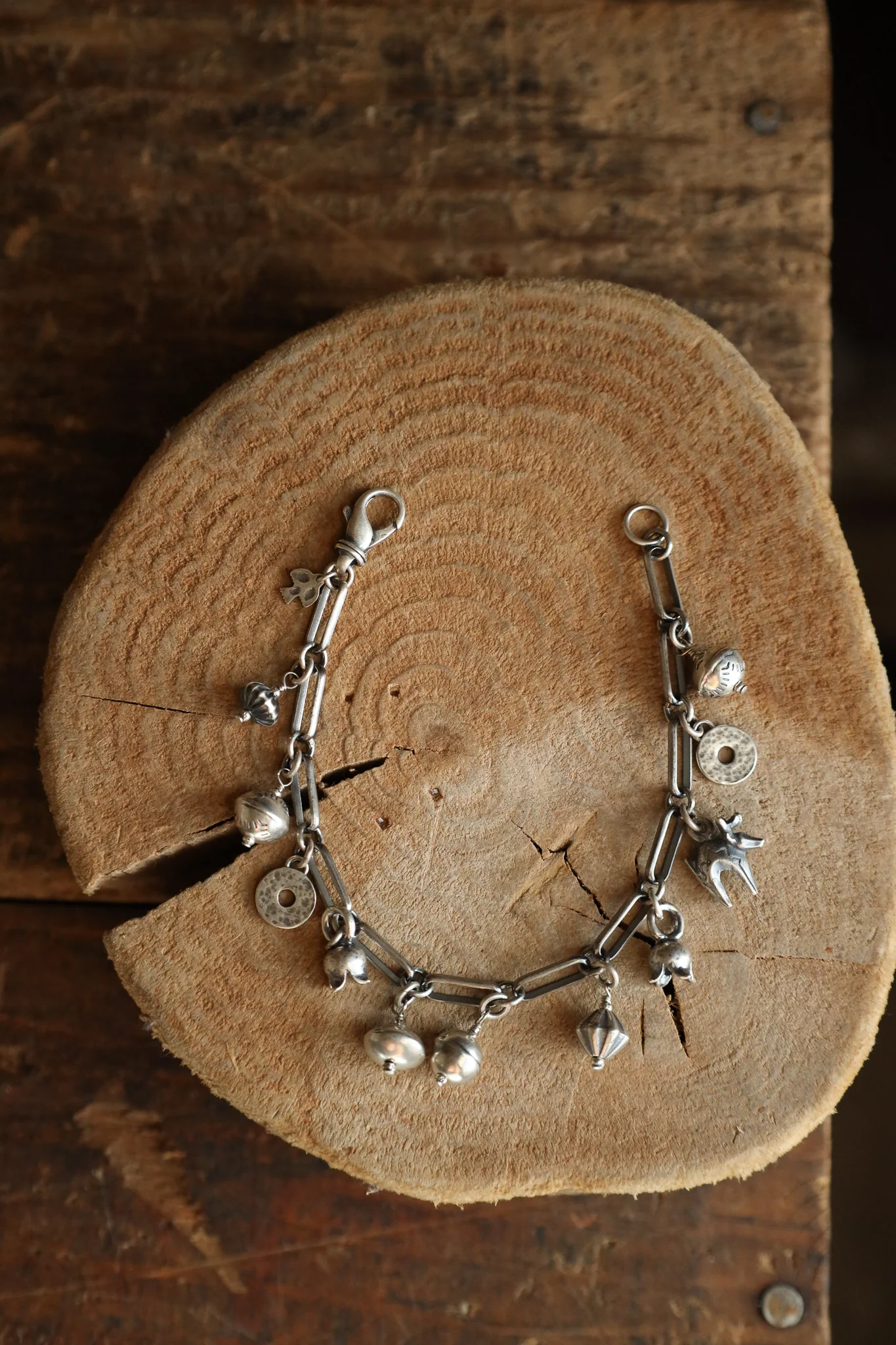 Peyote Bird Lanterns Tulips Charm Bracelet - Image 5