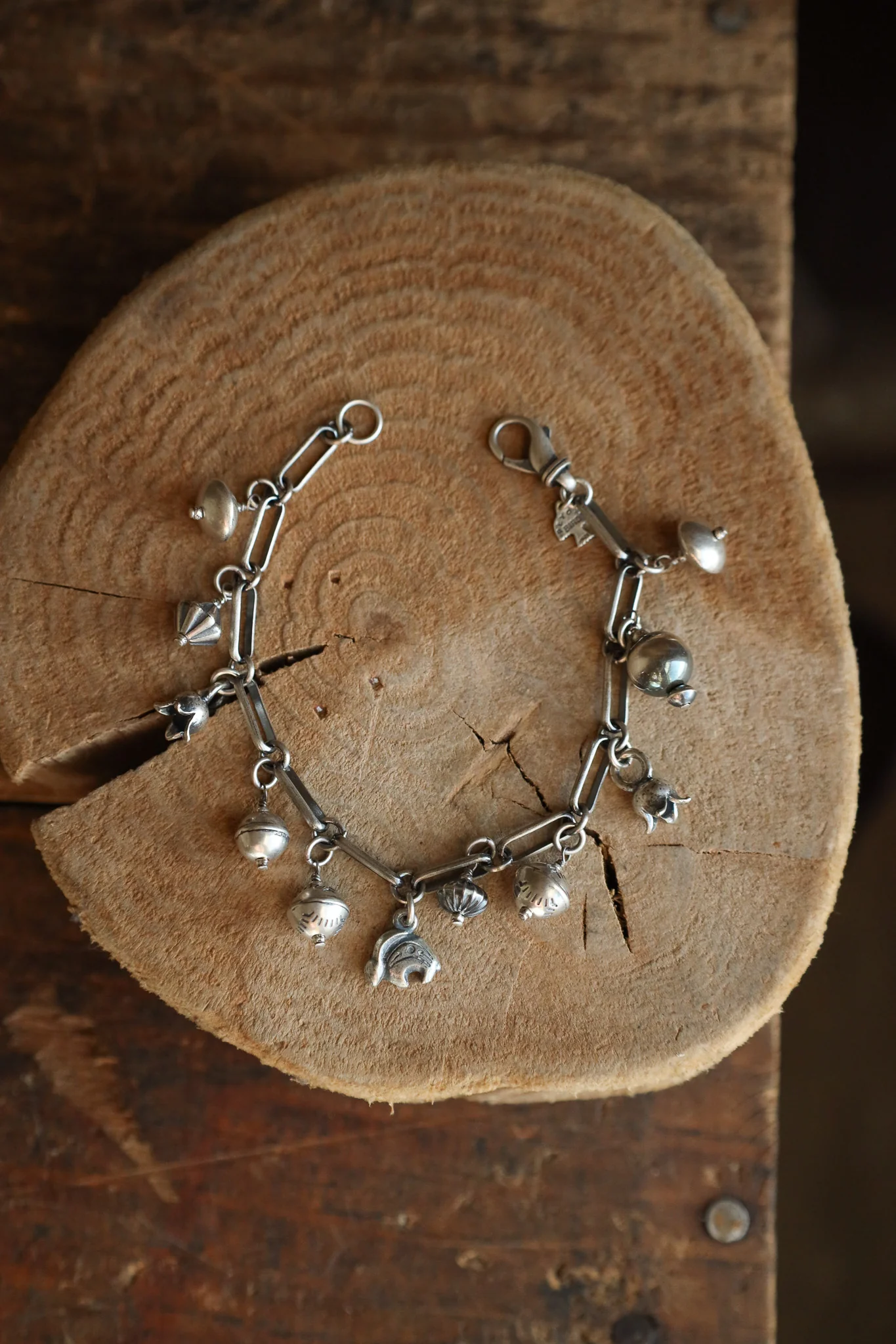 Peyote Bird Lanterns Tulips Charm Bracelet - Image 2