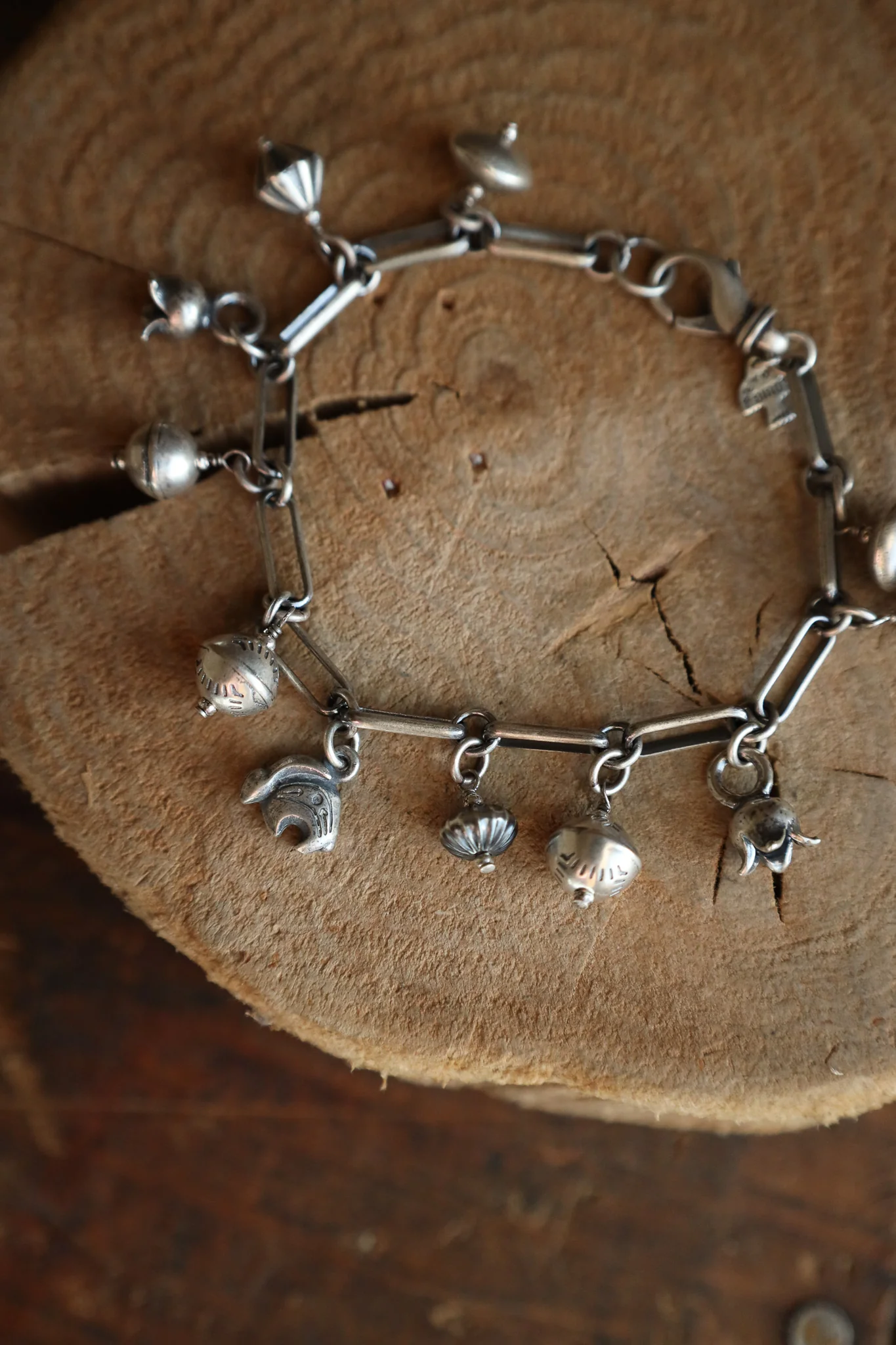 Peyote Bird Lanterns Tulips Charm Bracelet - Image 9