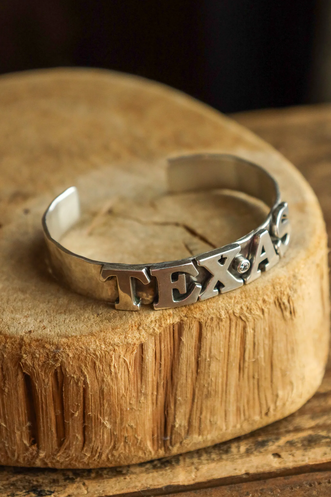 Richard Schmidt Texas With 1 Diamond 10MM Bracelet - Image 3