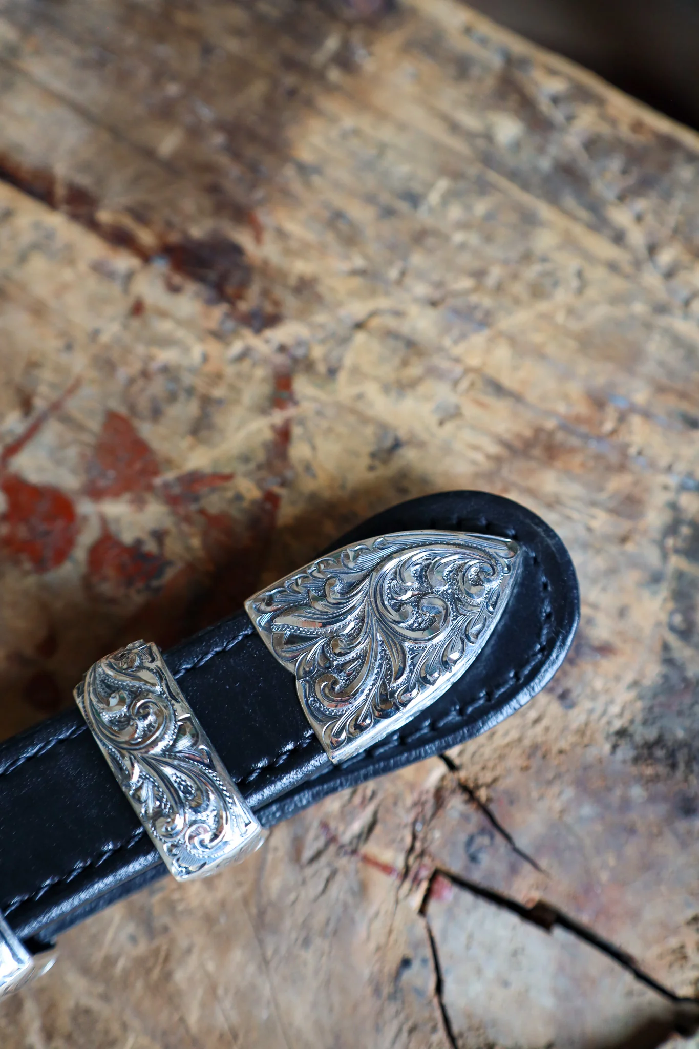 Maverick Exclusive Vogt 4 Piece Longhorn 1" Engraved Buckle Set - Image 6