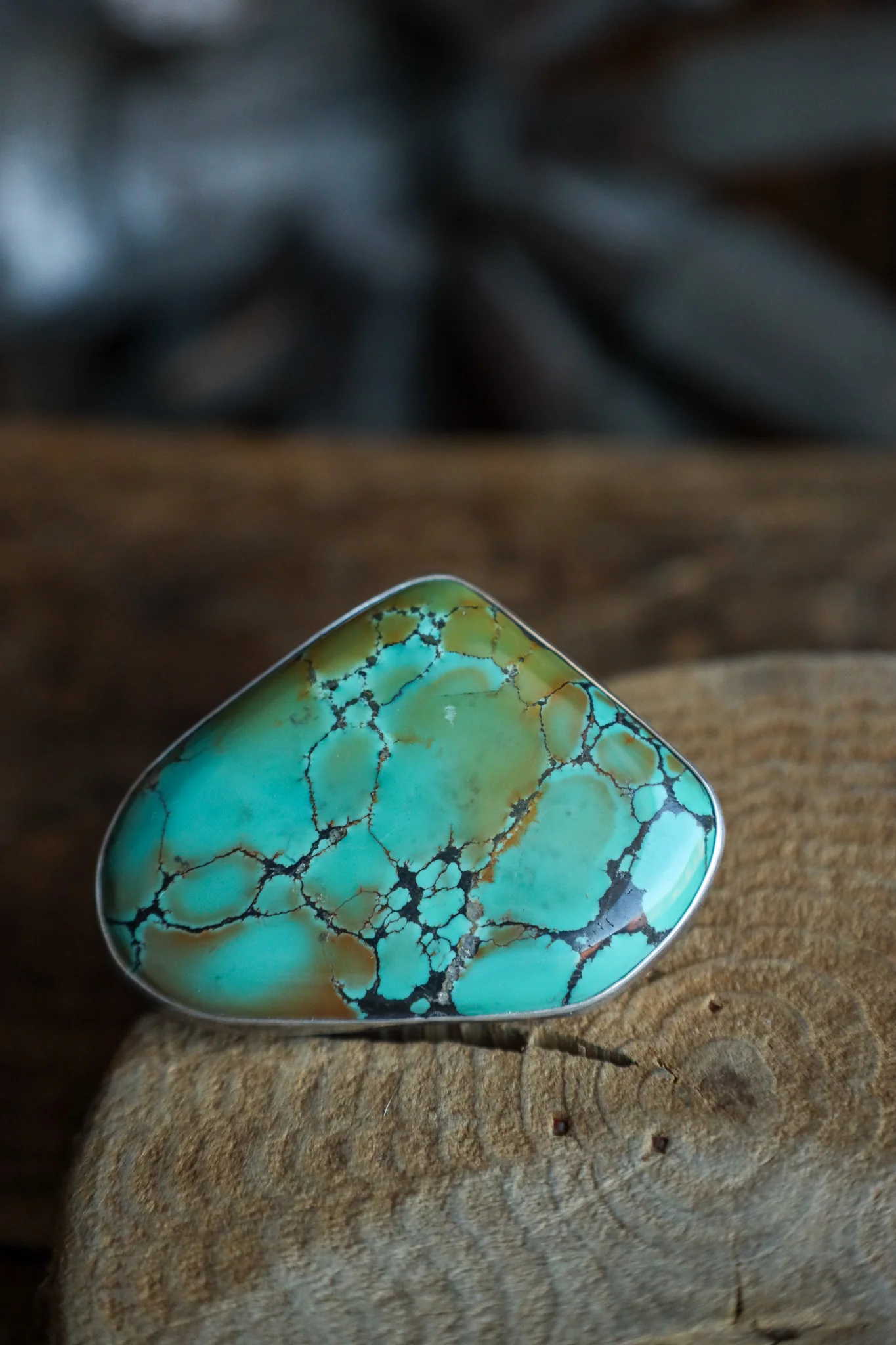 Peyote Bird Turquoise Veined Free Form Buckle - Image 4