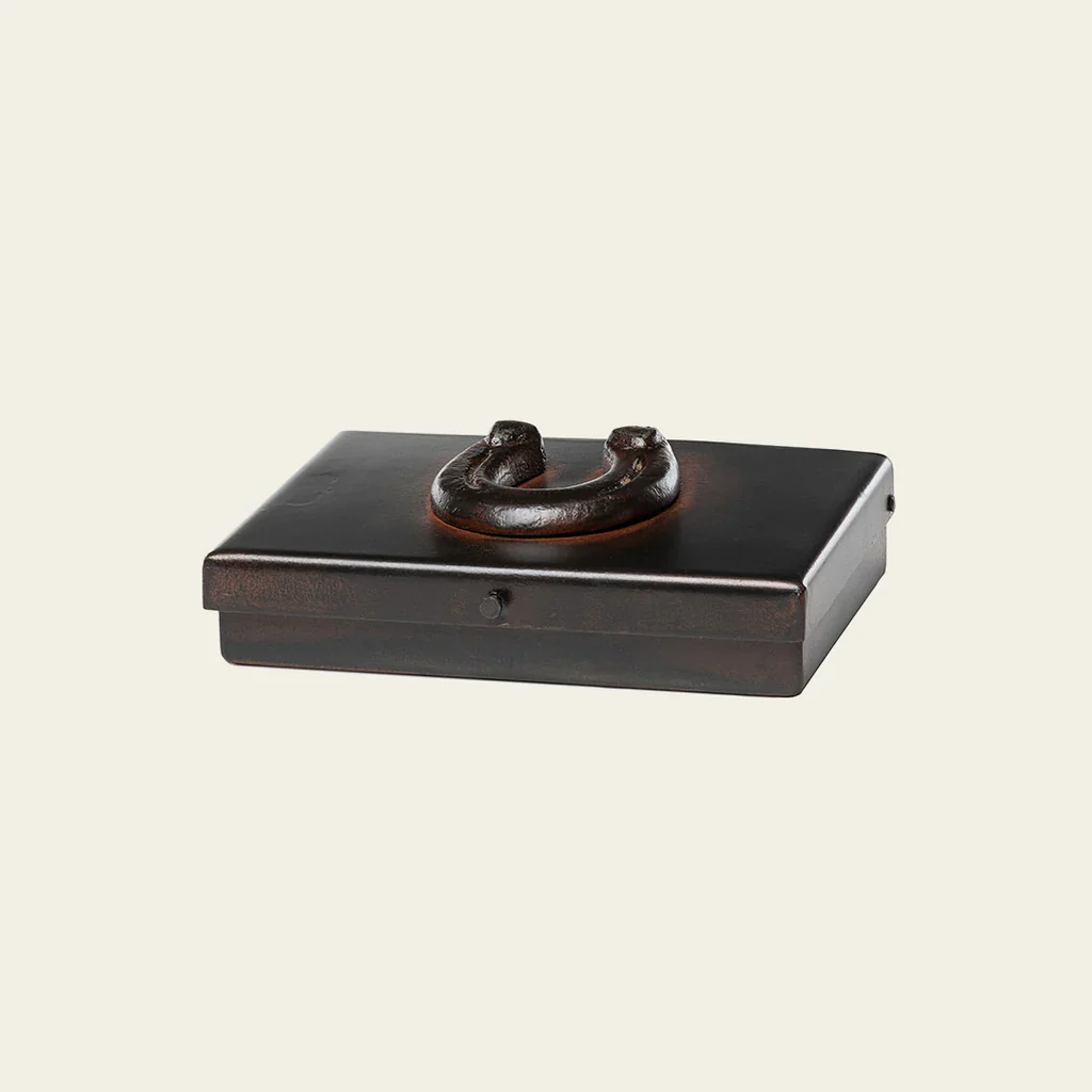 JAN BARBOGLIO LA SUERTE HORSESHOE CARDBOX