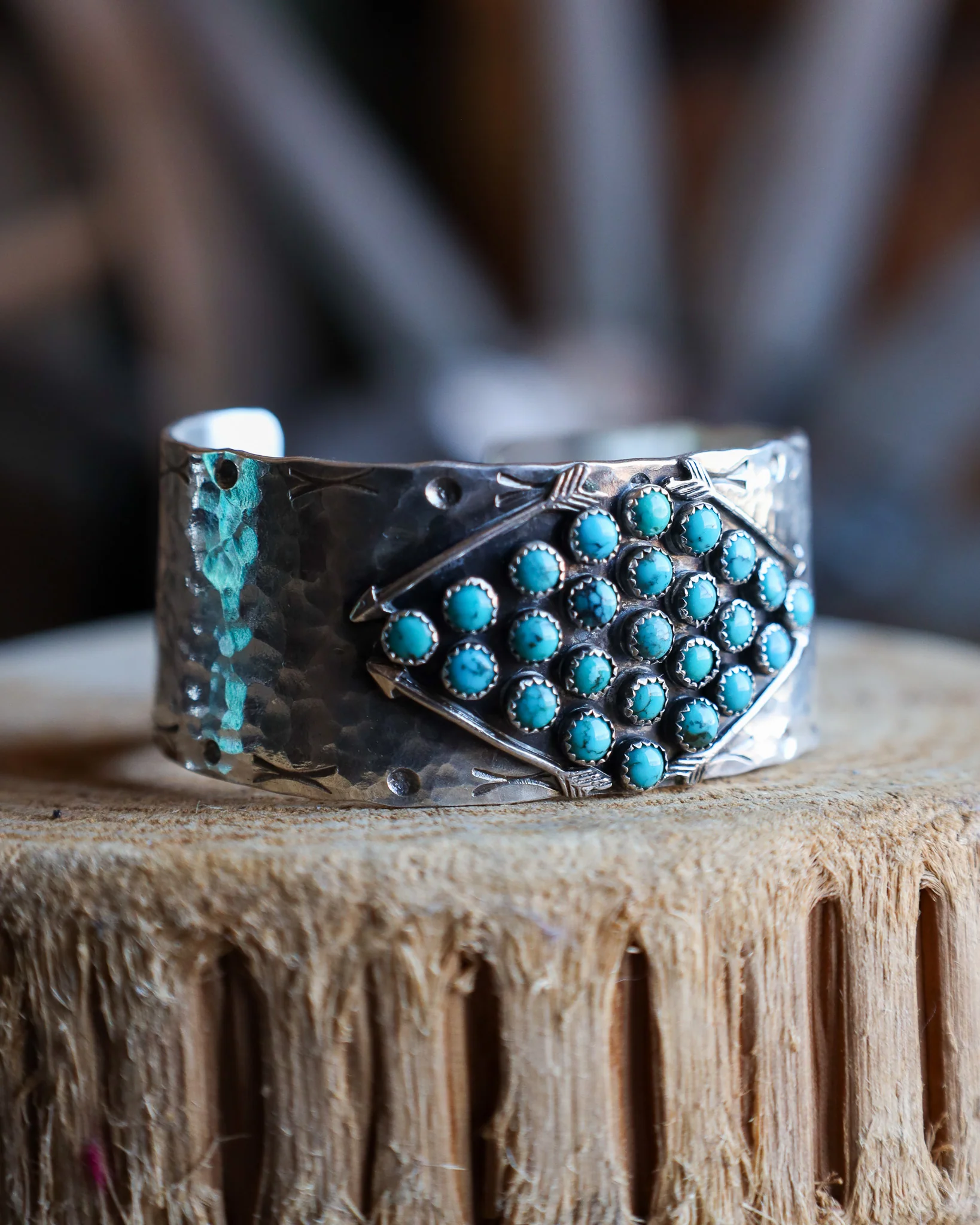 Richard Schmidt 25 Turquoise Dots 4 Arrows 1" Cuff - Image 6