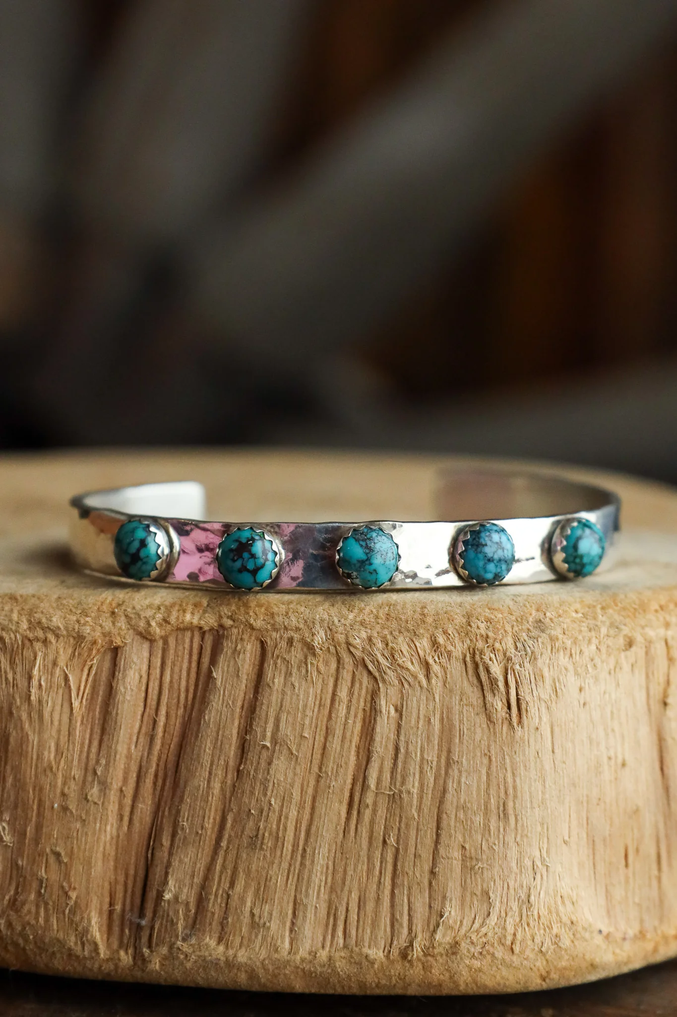 Richard Schmidt 6MM 5 Turquoise Rounds Cuff - Image 4