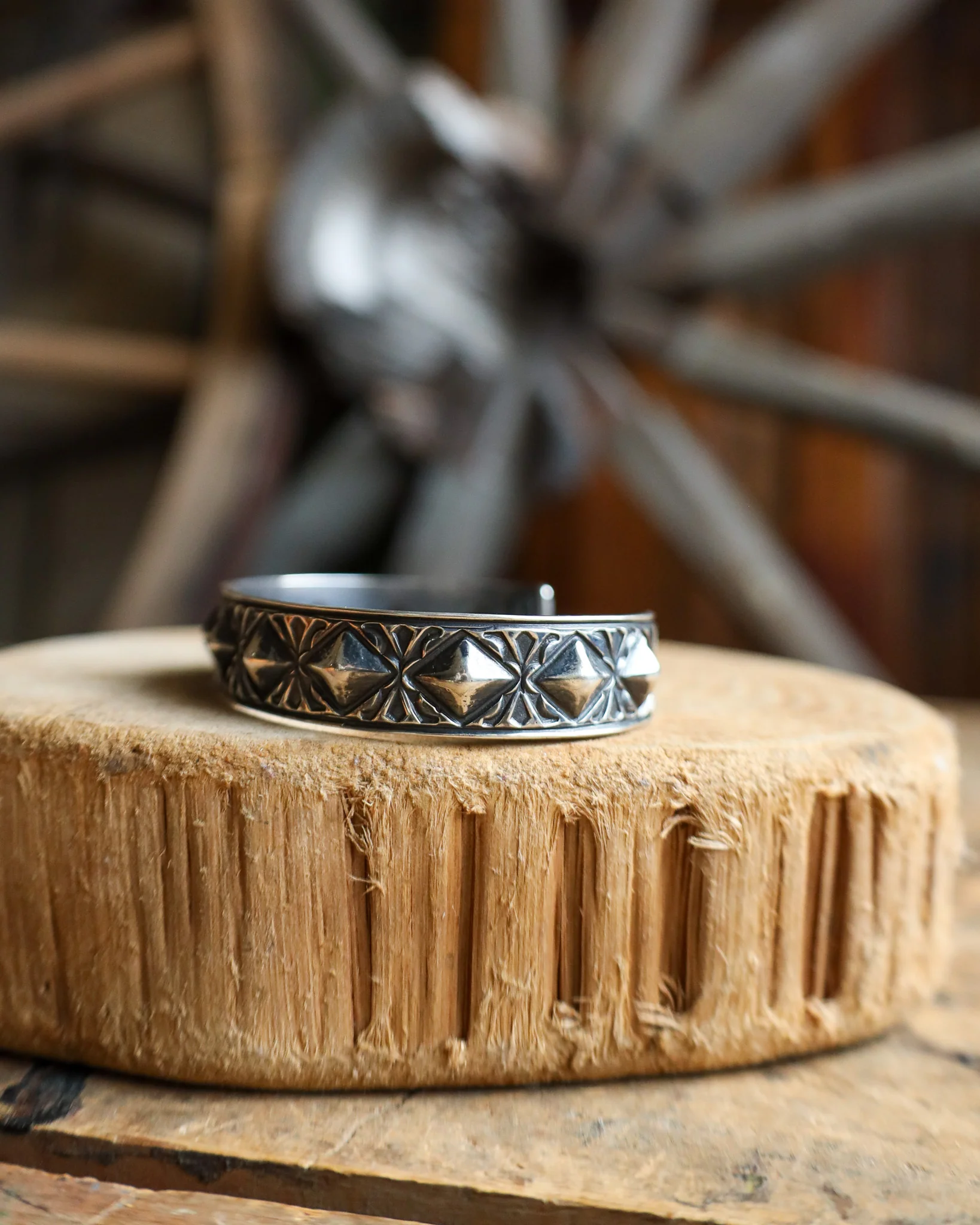 Sterling Silver Diamond Shapes Cuff - Image 4