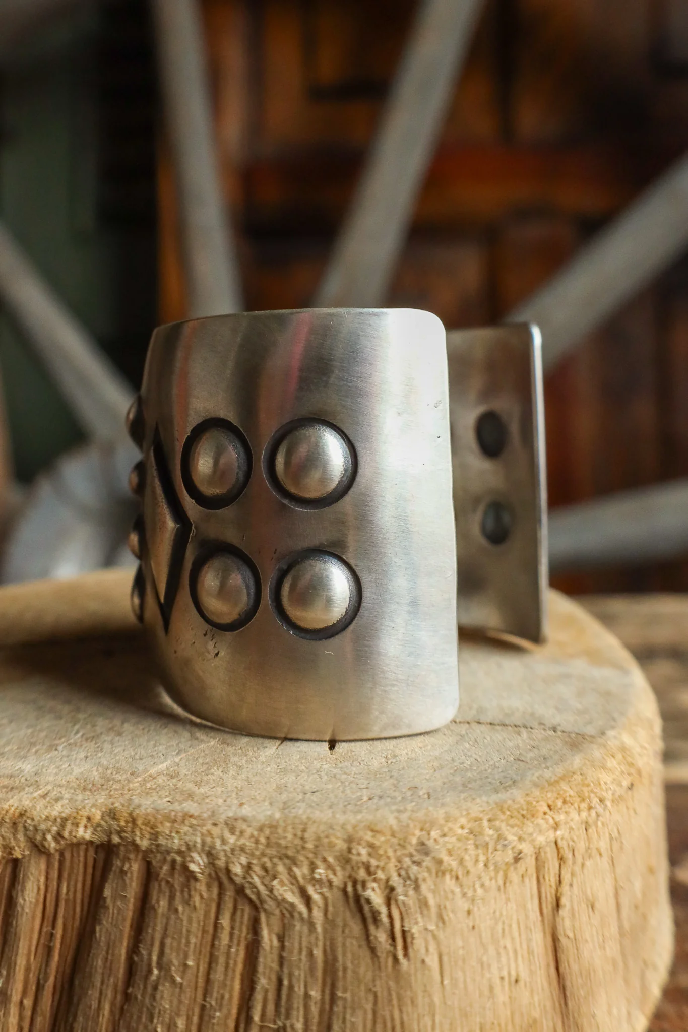 Sterling Silver 2" Central Concho Cuff - Image 4
