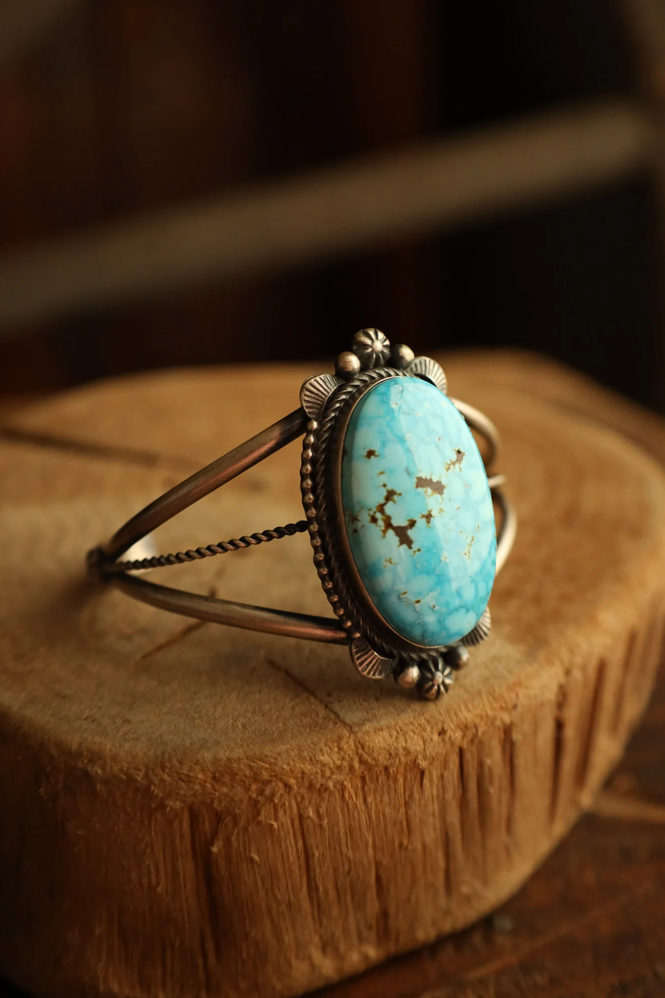 Turquoise Oval Open Rope Band Cuff - Image 2