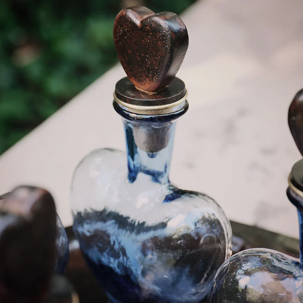 Jan Barboglio Dos Corazónes Decanter - Image 2