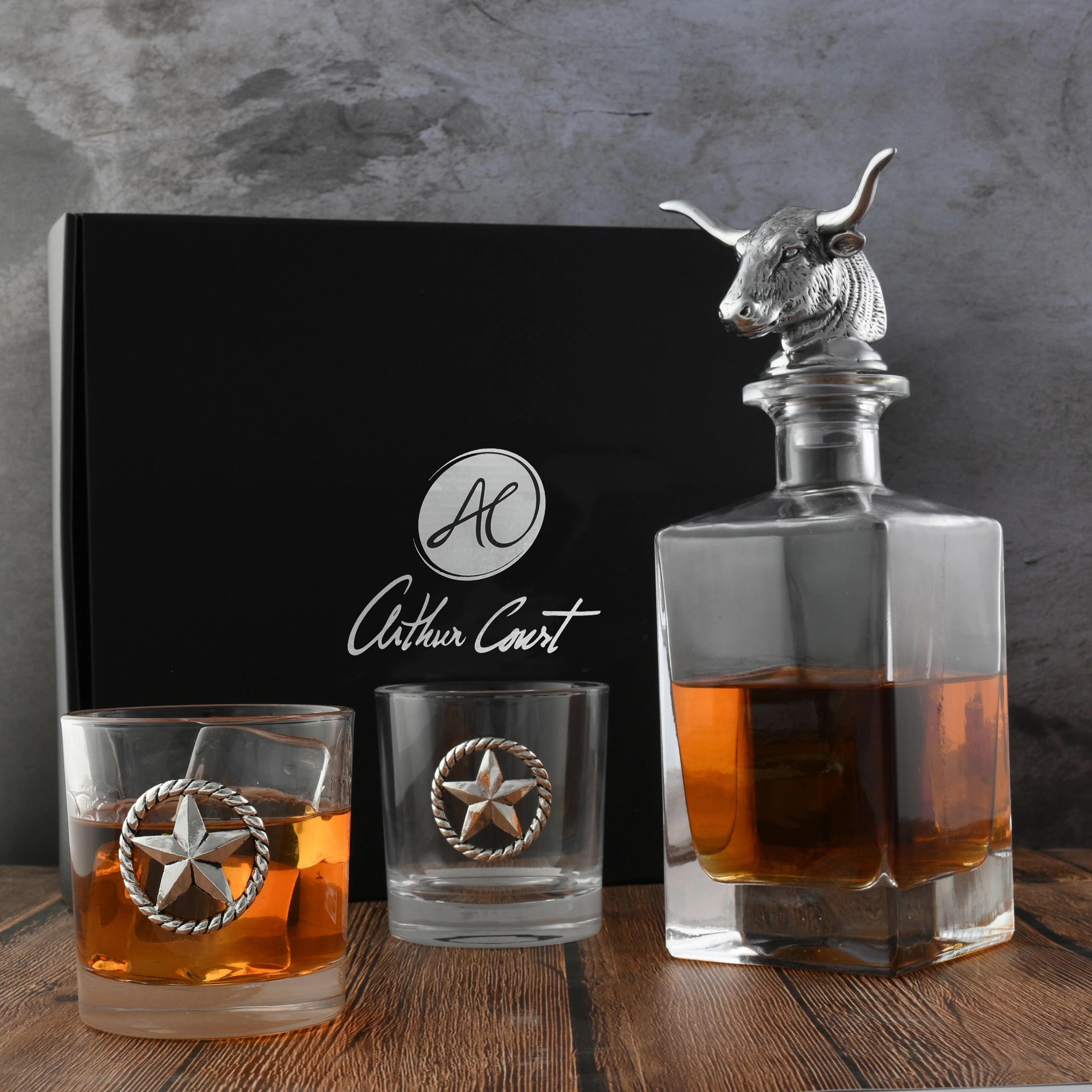 Arthur Court Longhorn Decanter Set with Pair of Glasses - Image 3