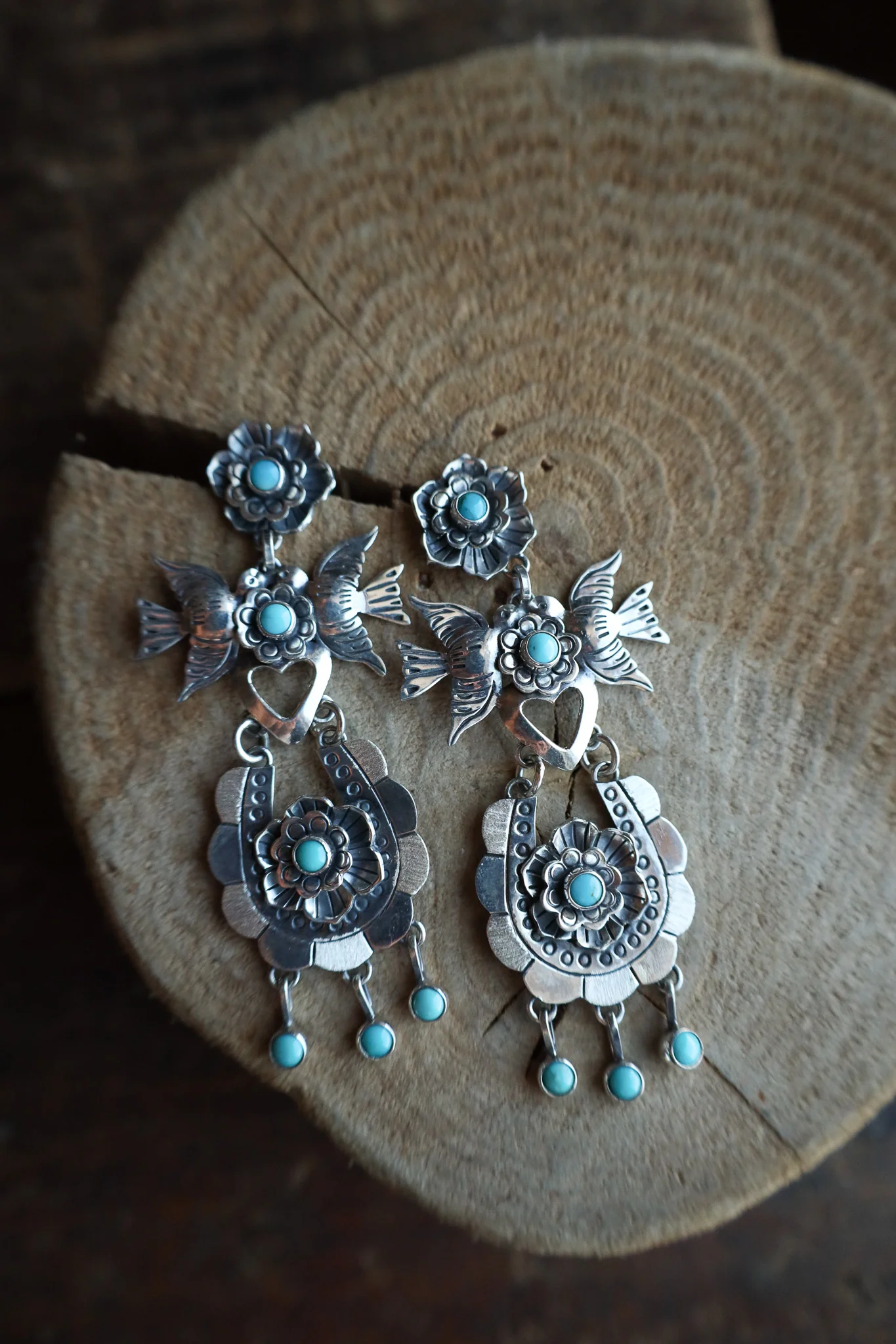 Federico Birds Horseshoe Turquoise Dangles Earring - Image 6