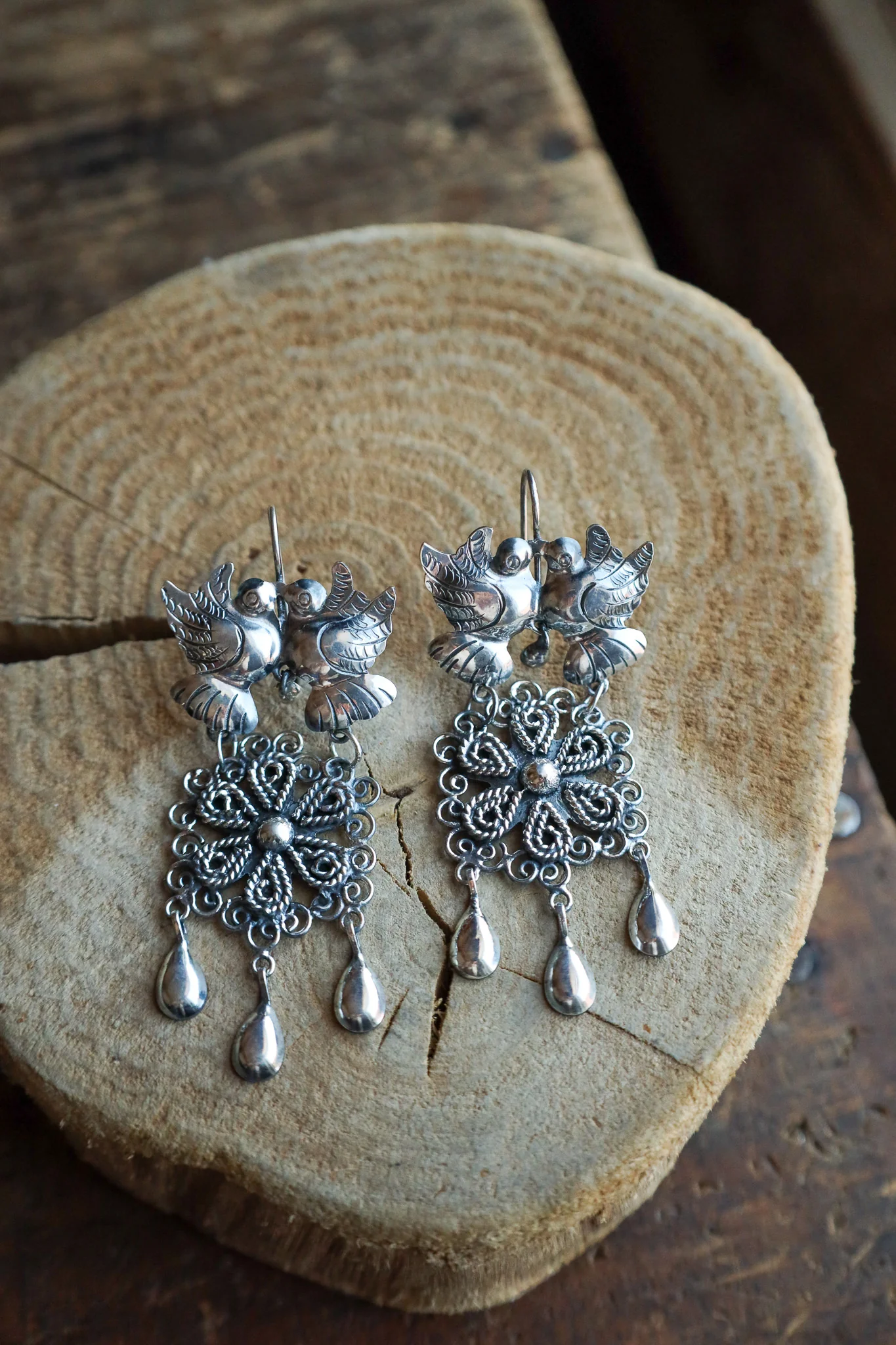 Federico Birds Lace Flower Teardrops Dangles Earring