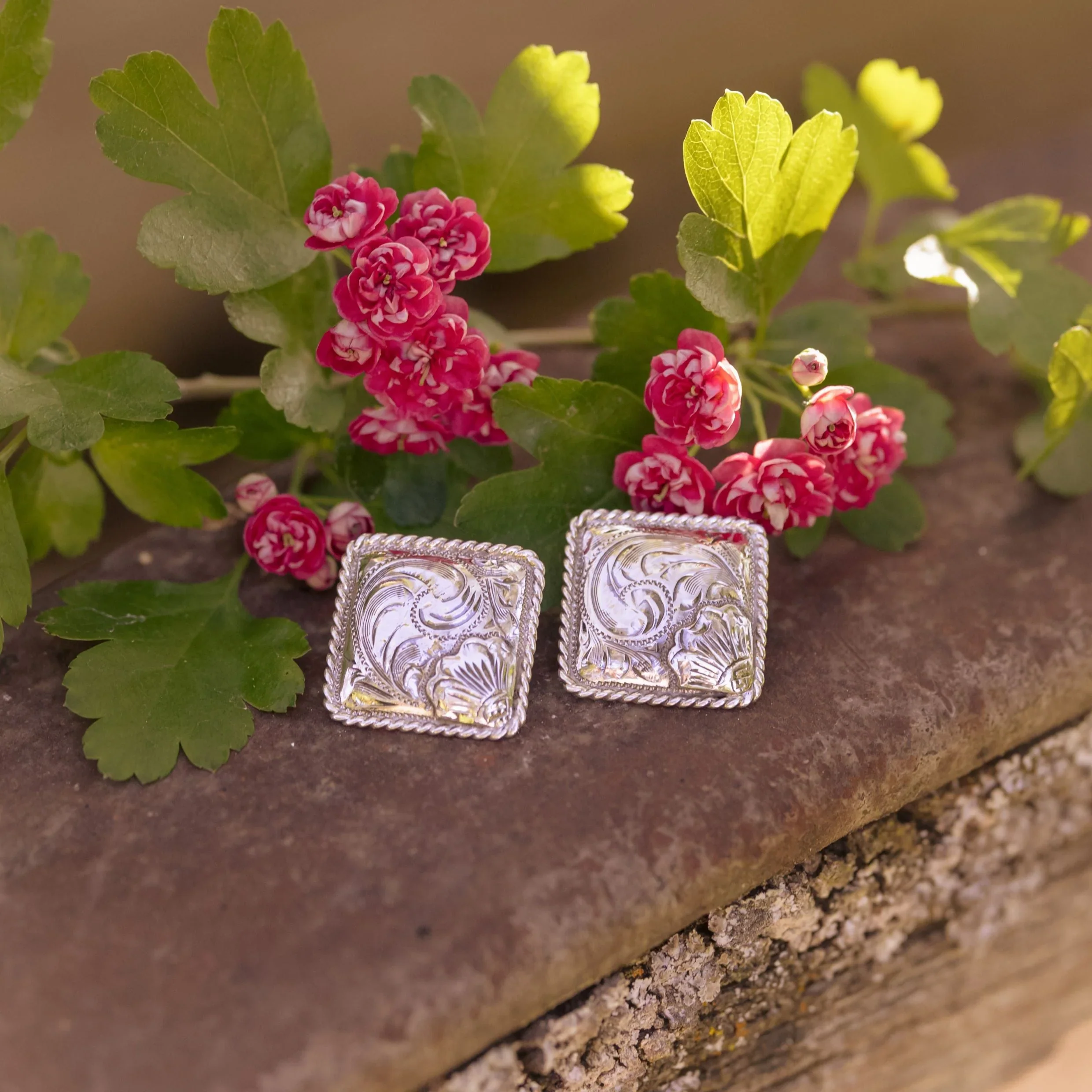 The Silver Iris Western Earrings - Image 4