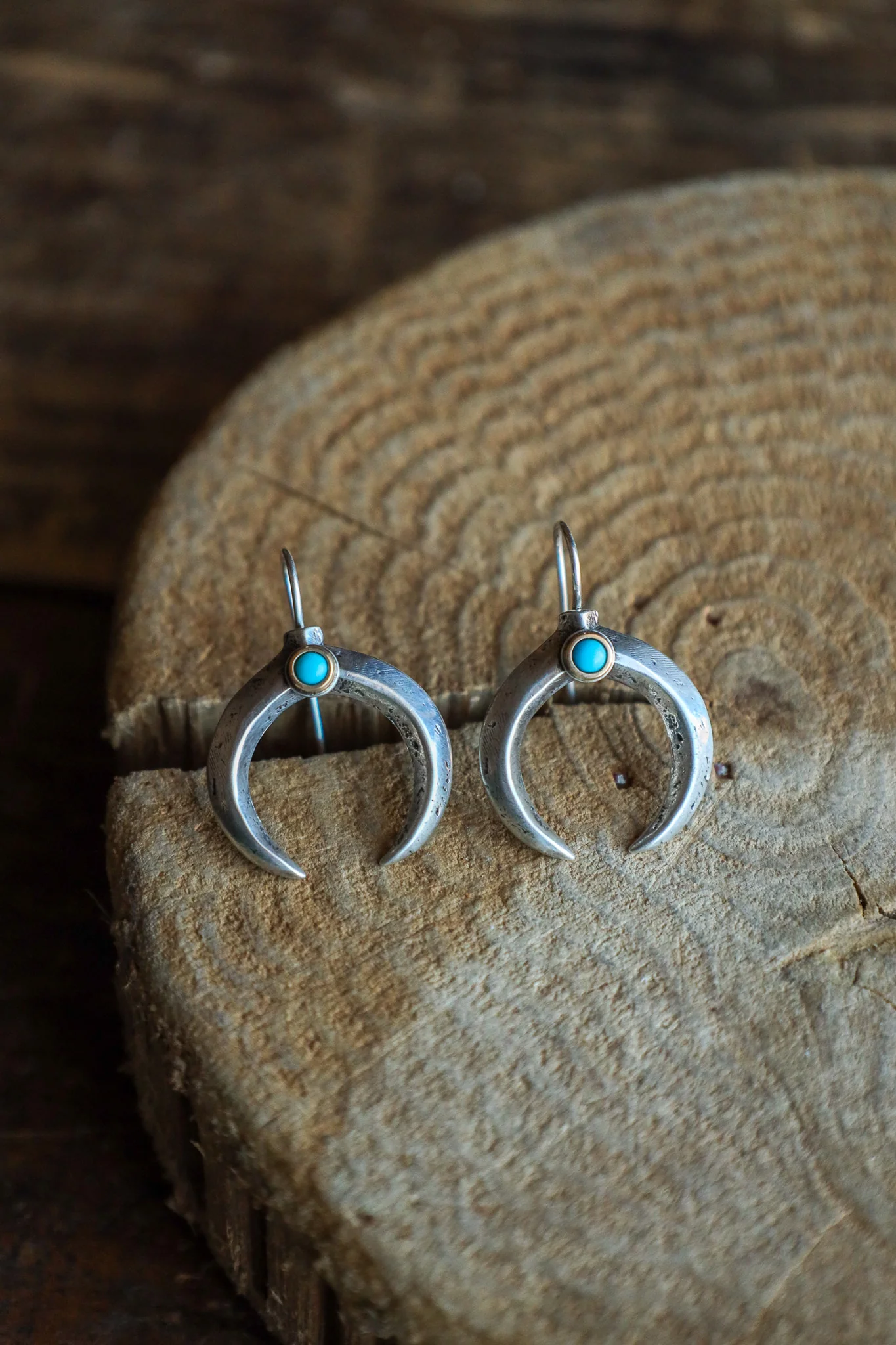 Peyote Bird Naja Turquoise Dot Dennis Hogan Earring