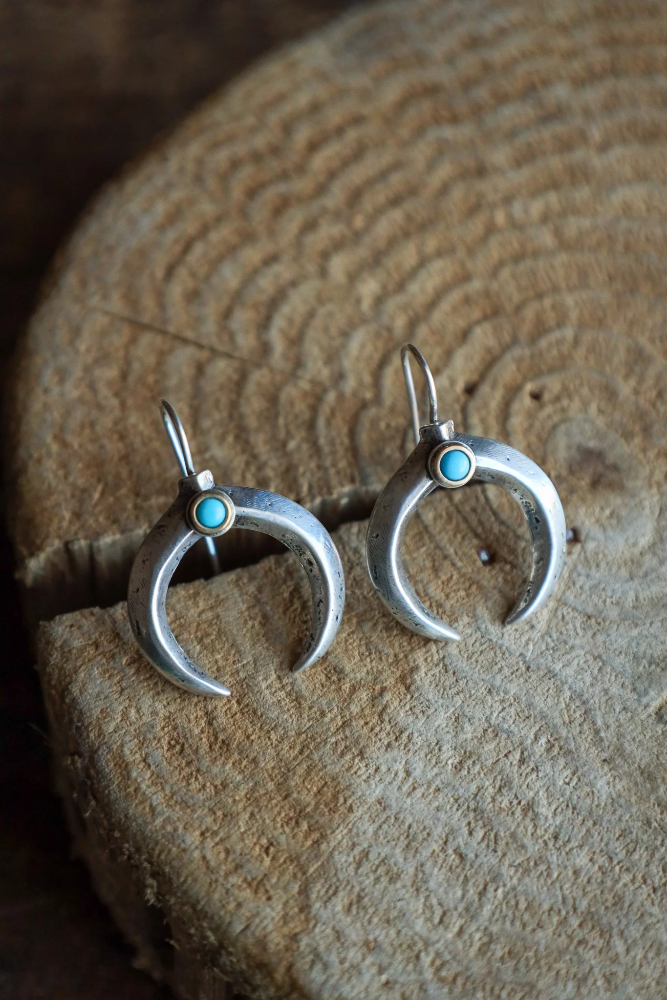Peyote Bird Naja Turquoise Dot Dennis Hogan Earring - Image 4