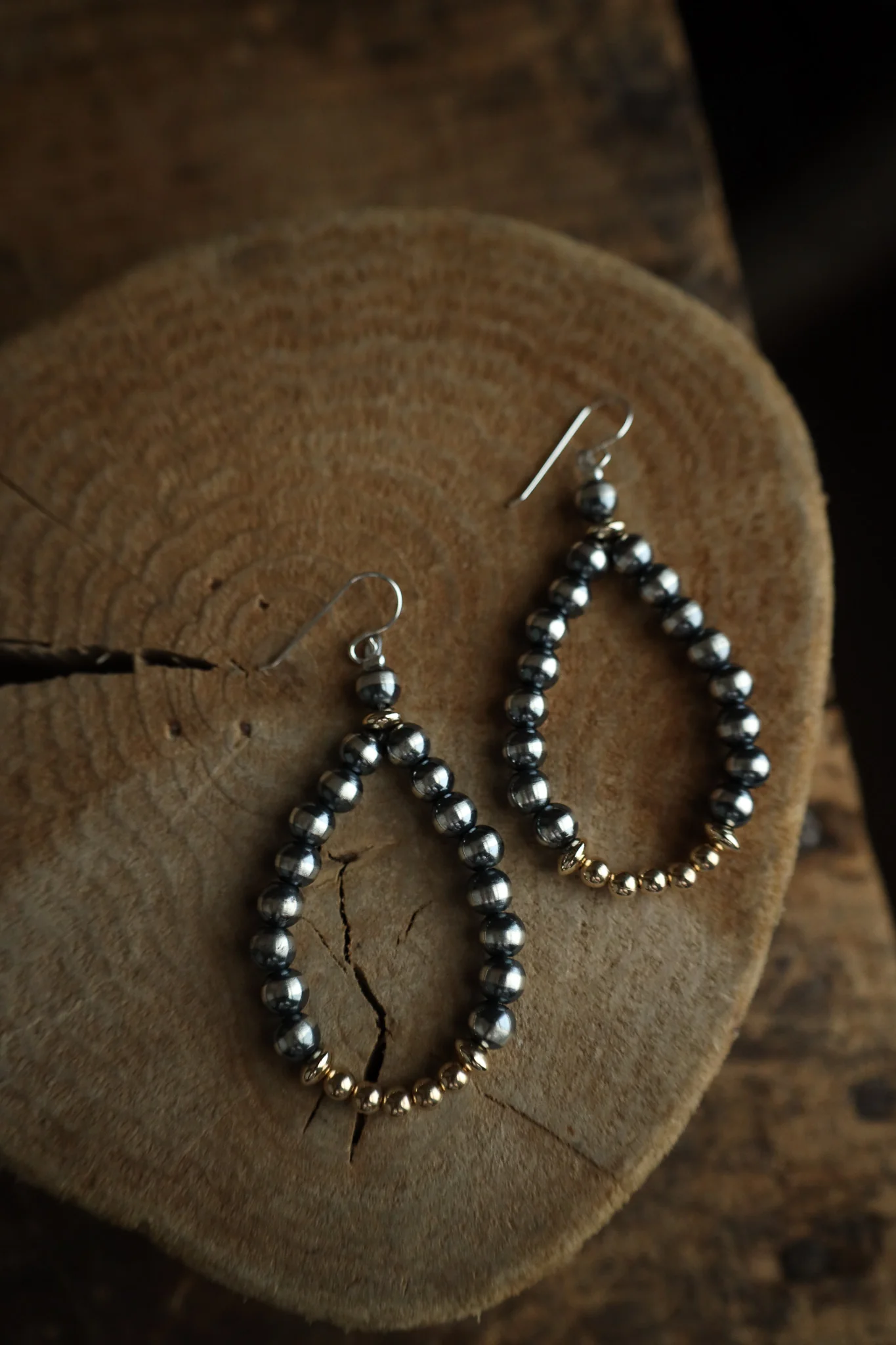 Navajo Pearl With Gold Filled Beads Center Loop Earring - Image 2