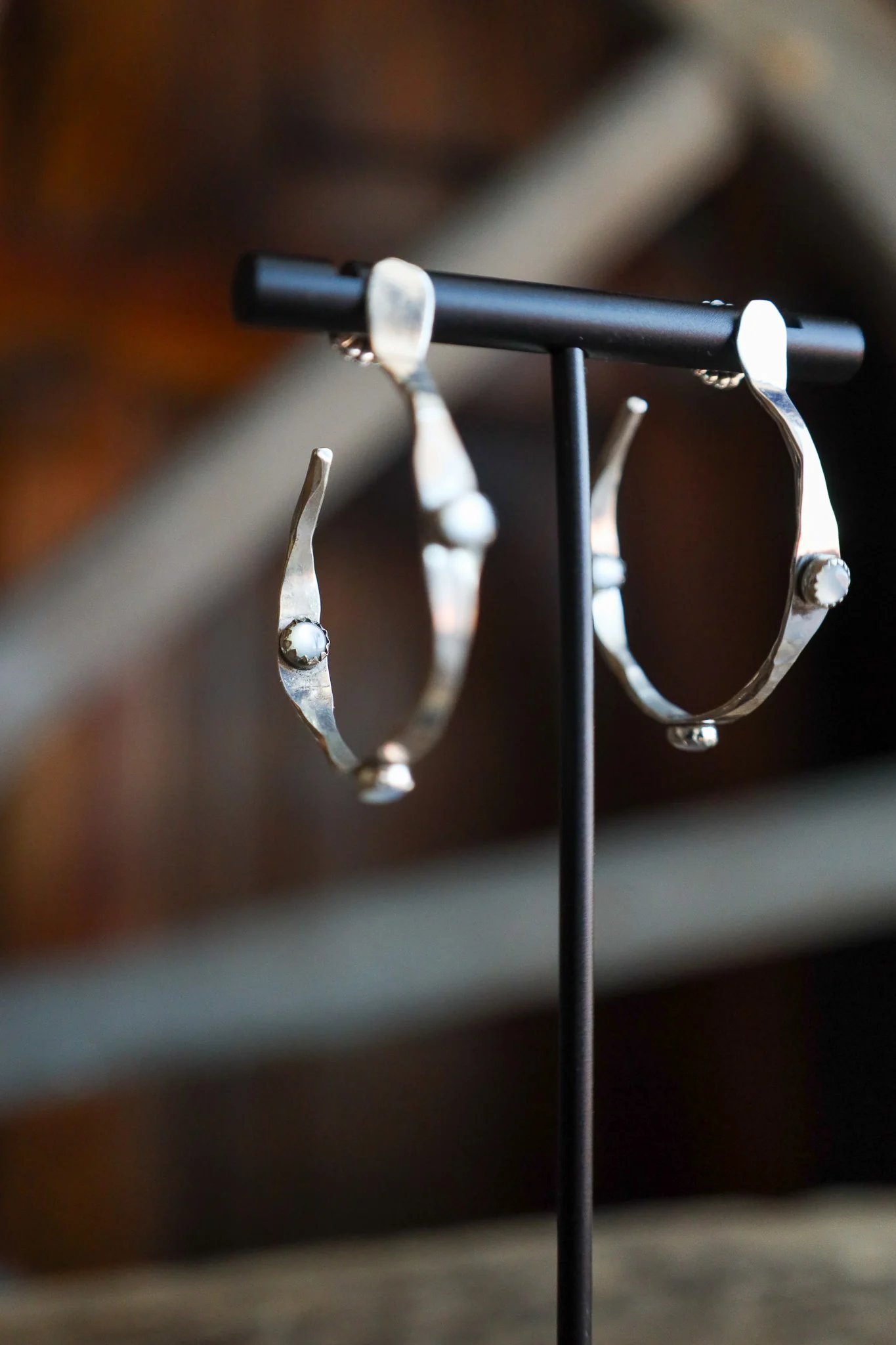 Richard Schmidt Small Hoop 3 Mother Of Pearl Dots 4" Earring - Image 5