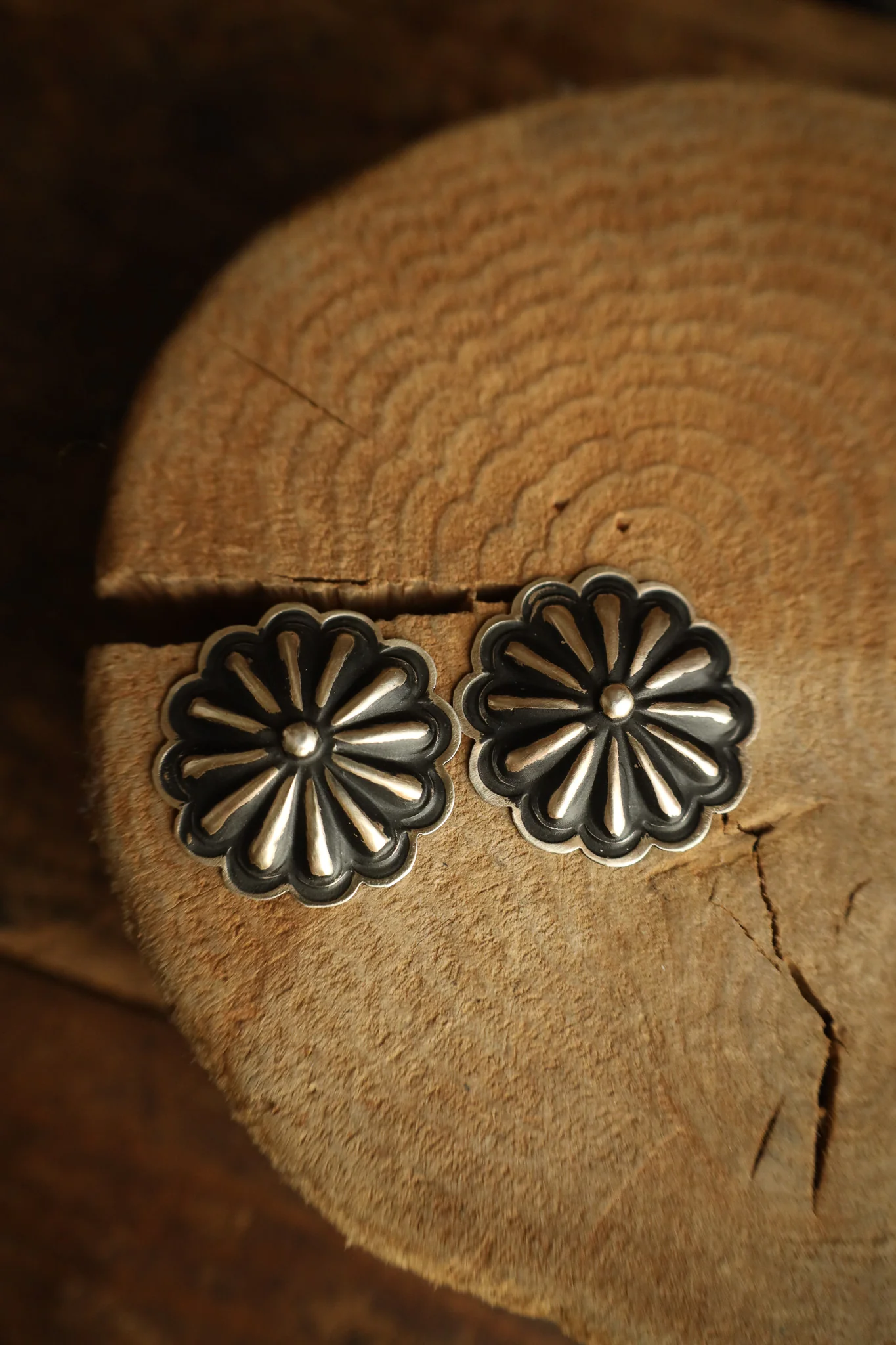 Starburst Scallop Post Earring